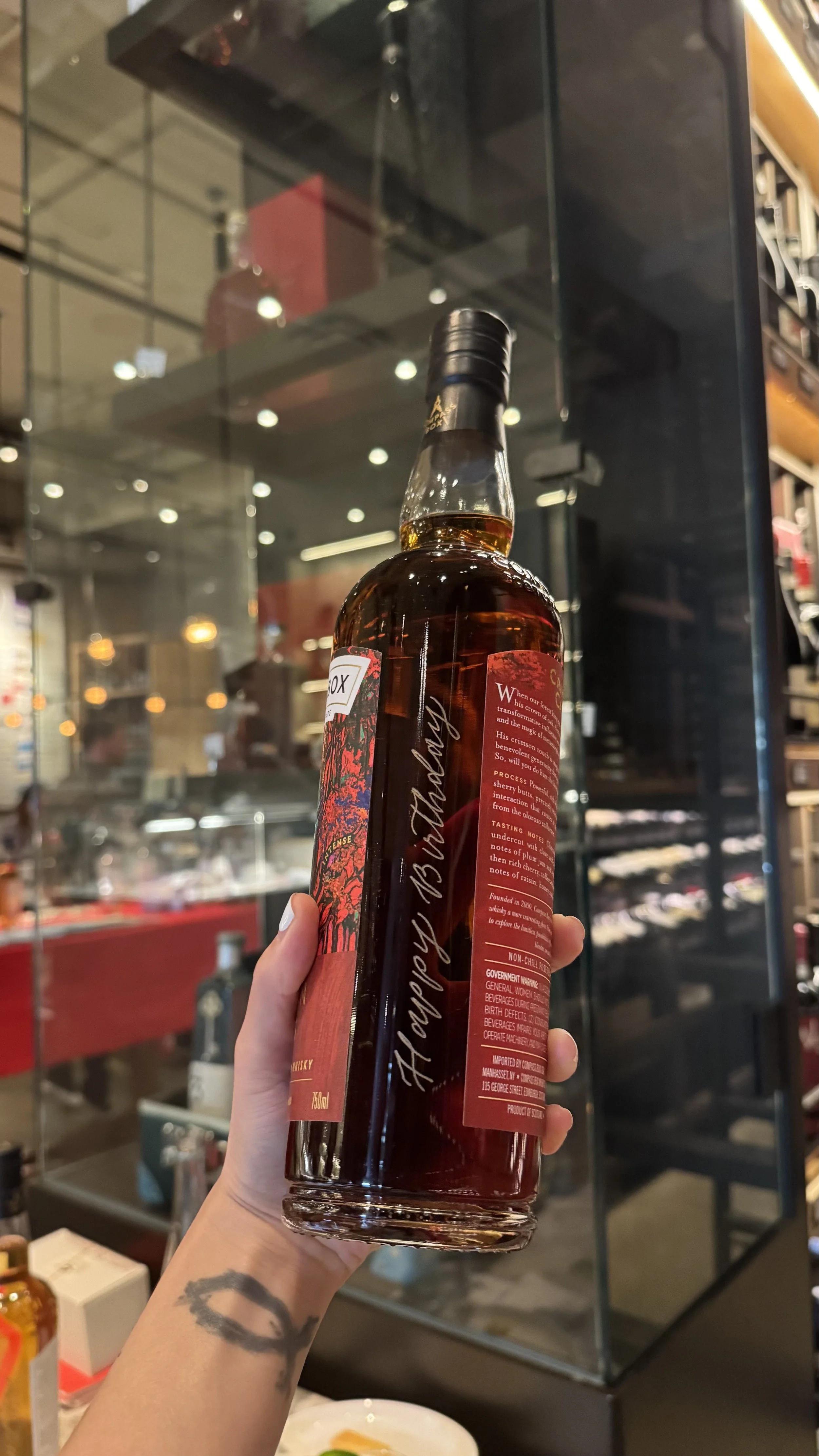 Whiskey Engraving Brand Activation for Compass Box Whisky Tasting Event for Influencers Los Angeles Wallys Santa Monica Engraving Calligraphy Artist Stacy Shon Bottle Engraver.jpeg