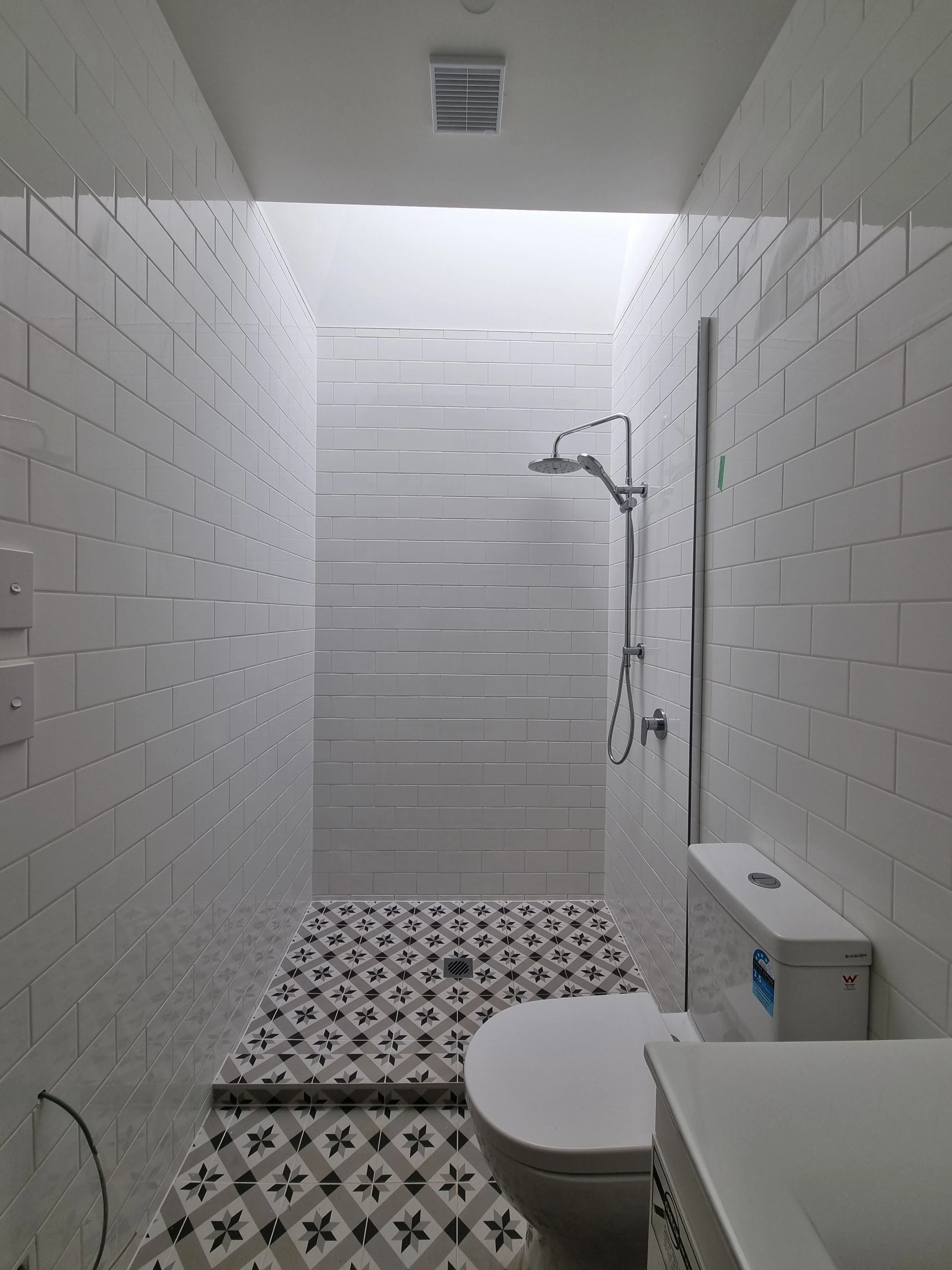 brick_benediction_bathroom.jpg