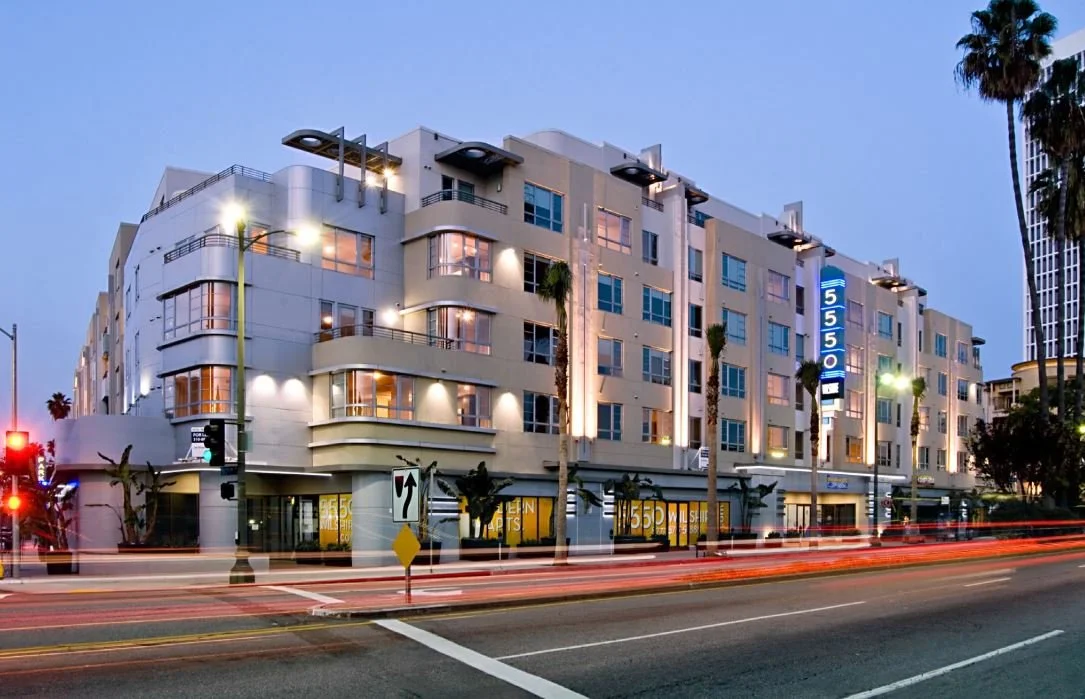 5550 Wilshire.JPG