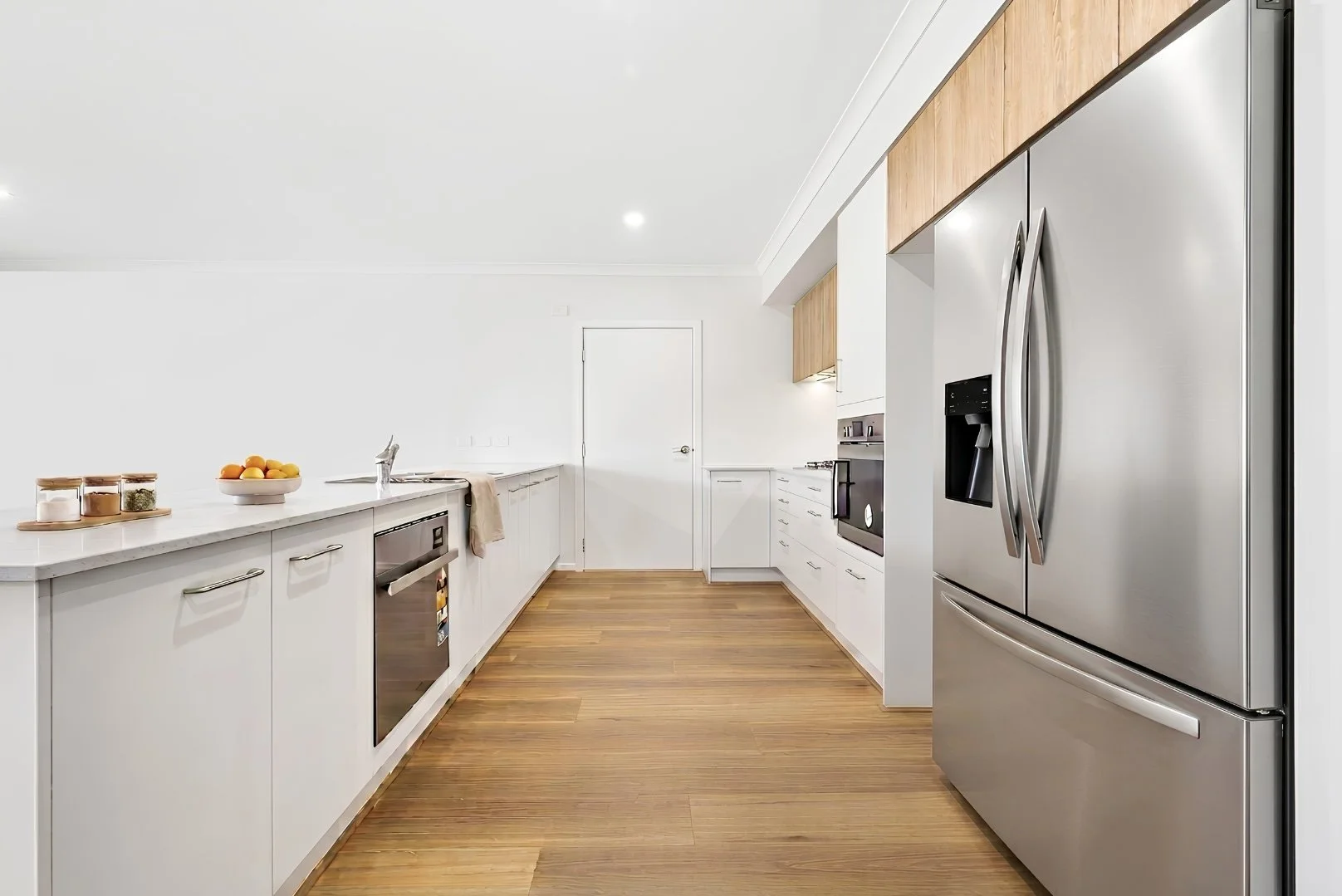 Kitchen (closer angle).jpg