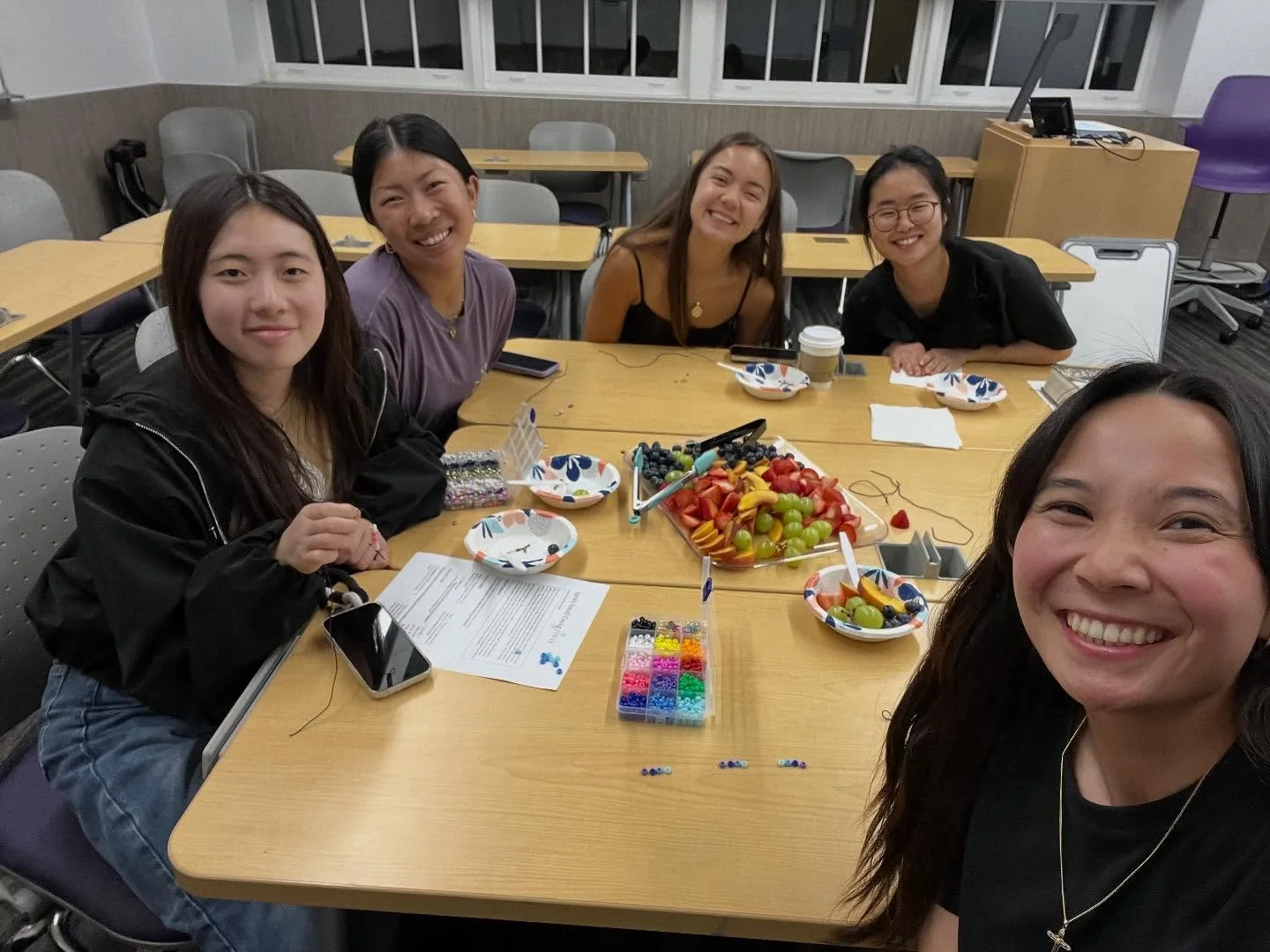 Small groups have been popping off 👏🏼 thankful to have people to do life with through fall quarter 🍂