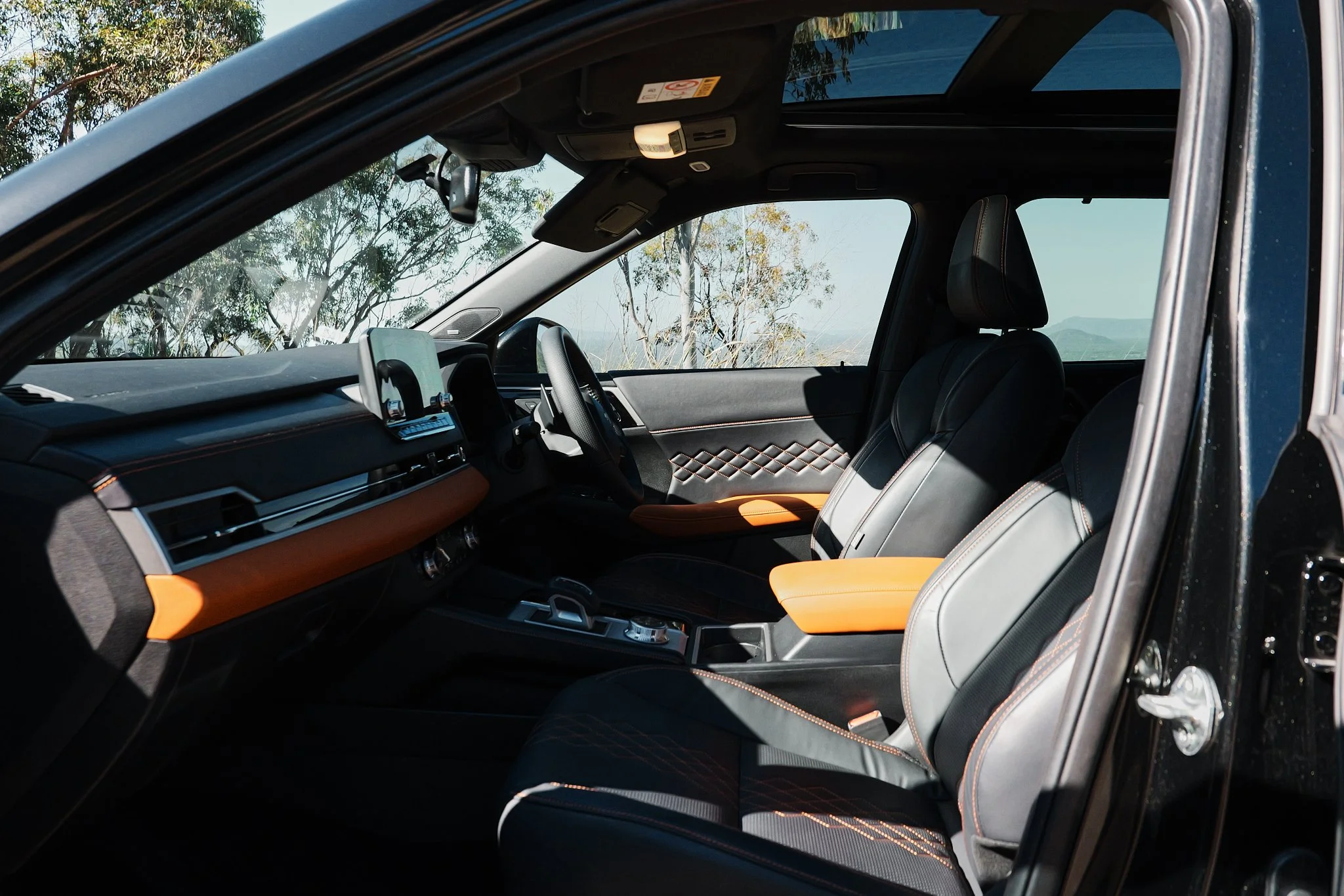 Mitsubisht & Cars guide-2023-05-20 14.49.02.jpg