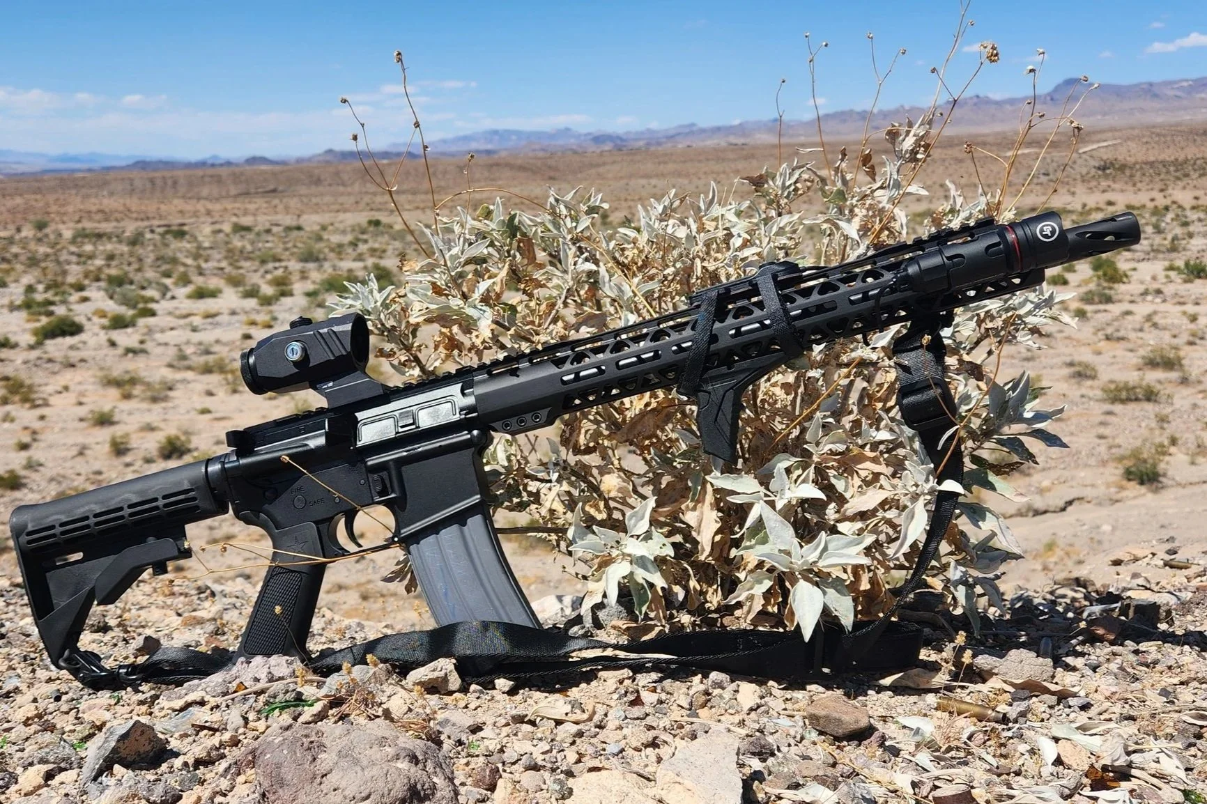 crimson trace cwl 102 rifle light mounted to an AR-15