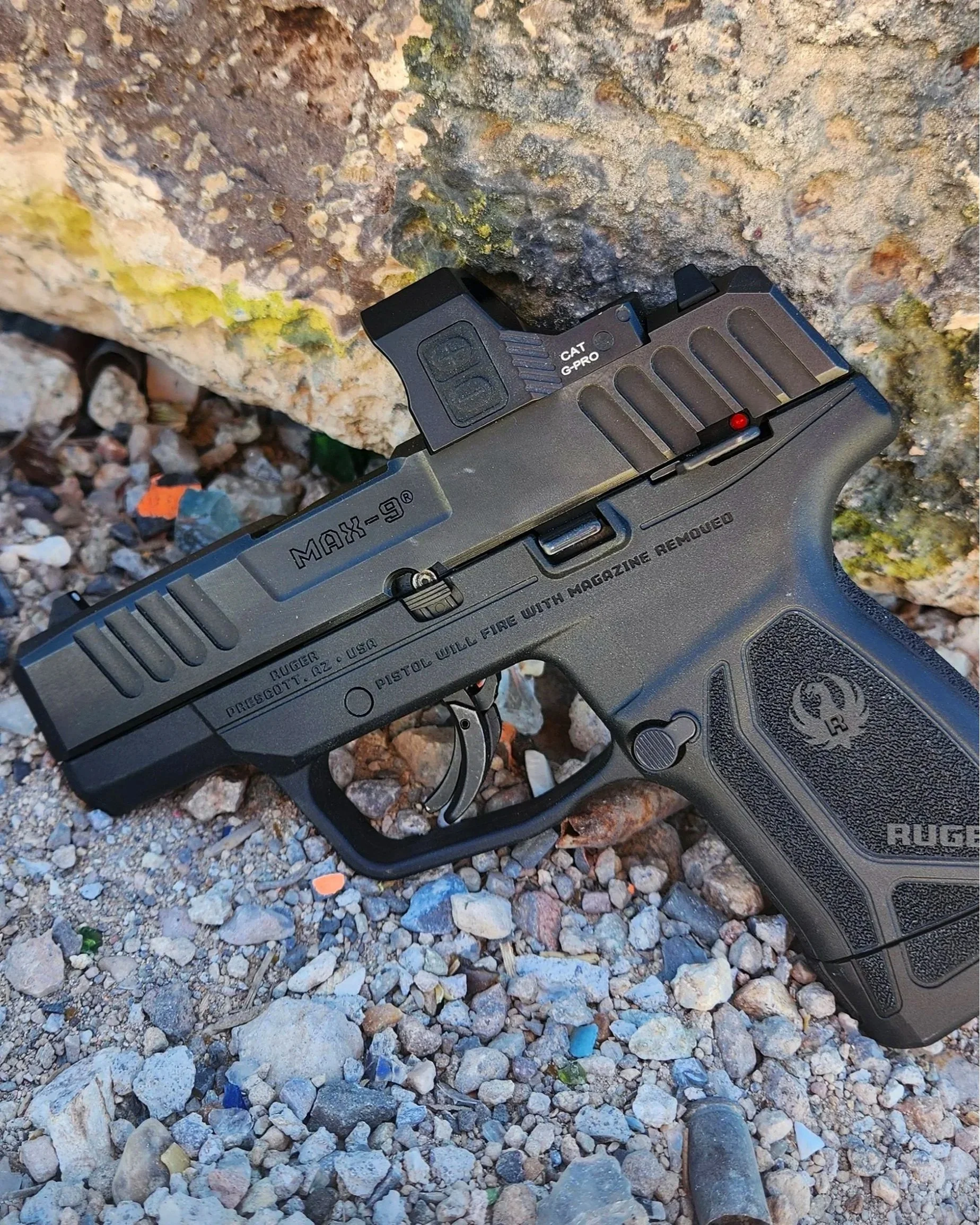 Cylee Cat G-Pro pistol red dot sight mounted to a Ruger Max-9