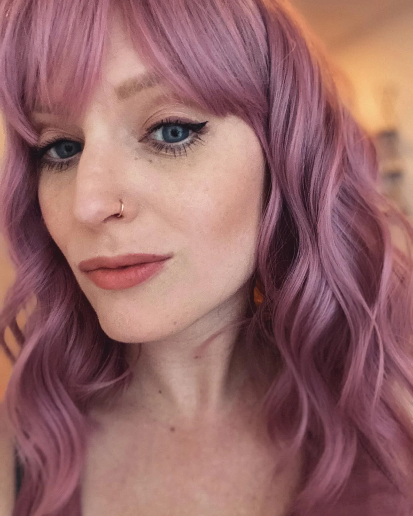 NEW WIG WHO IS THIS
.
.
.
.
#wigs #redhair #redhead #wigs #wigstyling #ginger #gingerhair #purplehair #purplehaircolor #lavenderhair #brooklyn #williamsburg #nyc #newyorkcity #newyork #brooklynlife #haircolor #hairtransformation 
...
Much thanks to @