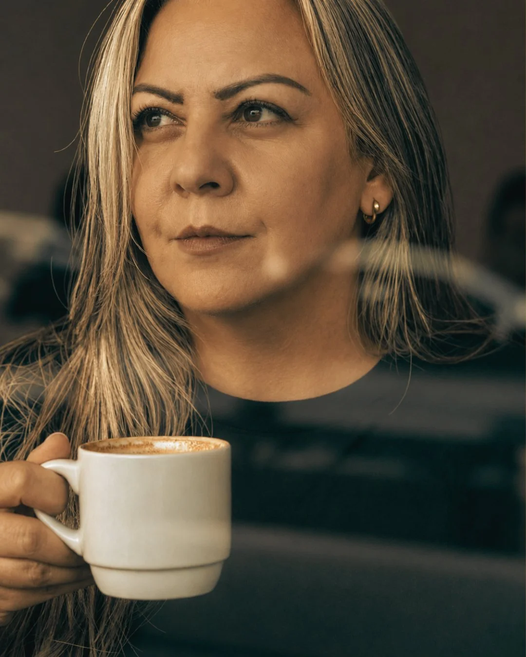 I sat in on a board meeting recently.⁣
⁣
Everything on the agenda was being covered properly yet underneath all of it was something nobody mentioned once.⁣
⁣
A decision from eighteen months ago that still hadn't settled. Everyone in the room knew it 
