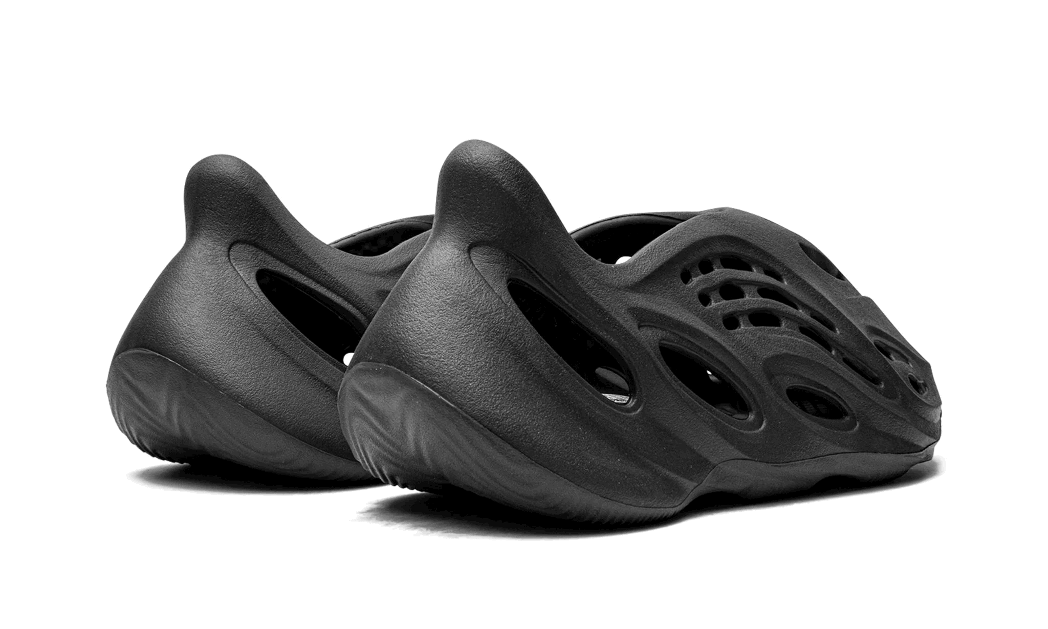 Yeezy Foam Runner Onyx — Sneaker Sapphire