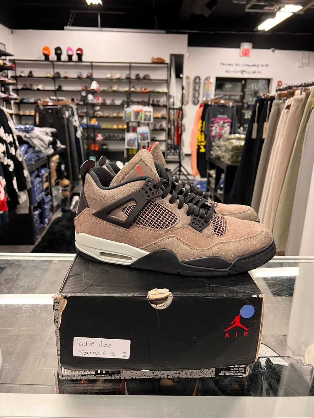 ロードショー④ AIR JORDAN 4 “ALTERNATE MOTORSPORT” 登場！ | 8469スニーカーズ