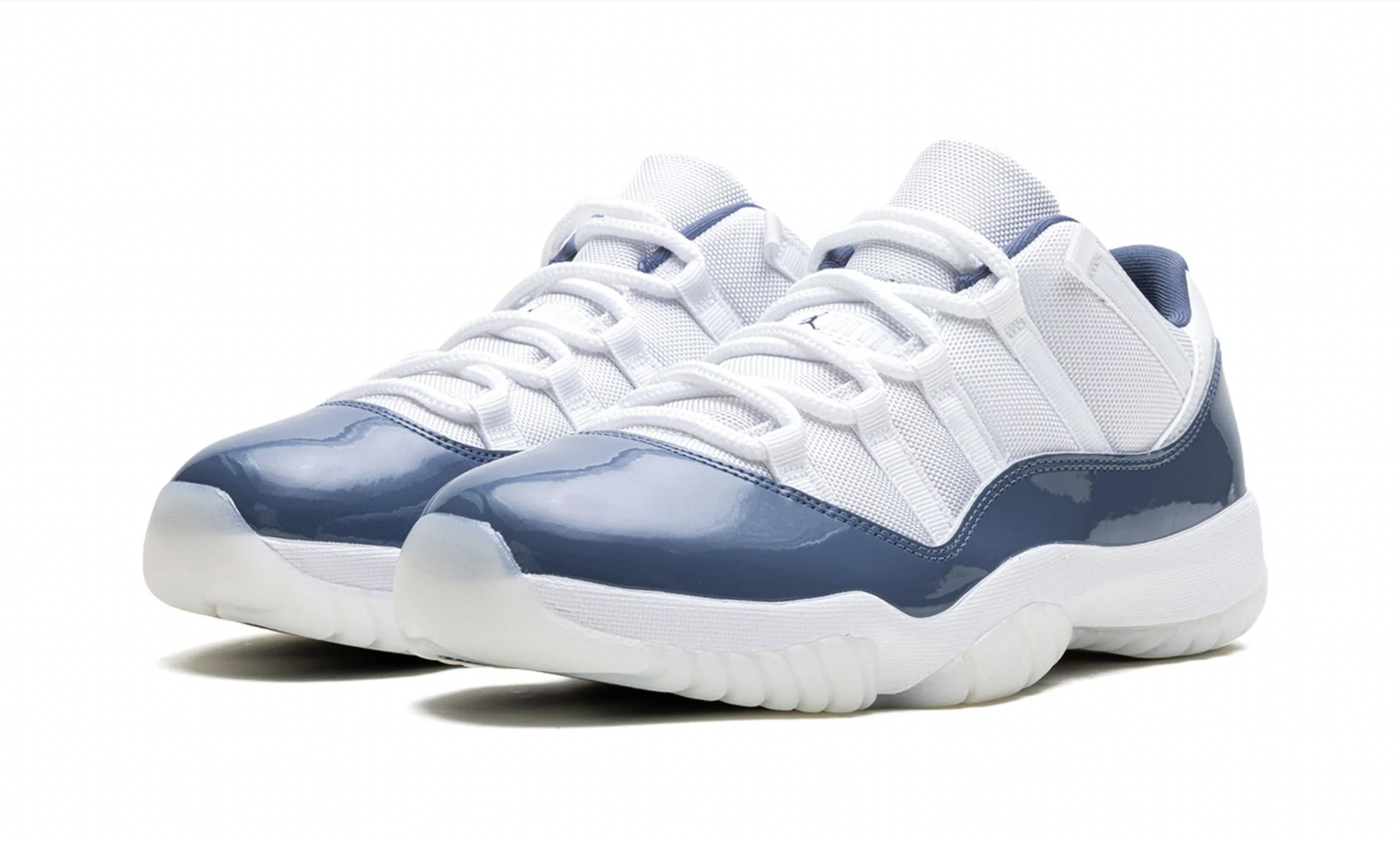 Jordan 11 Retro Low Diffused Blue — Sneaker Sapphire