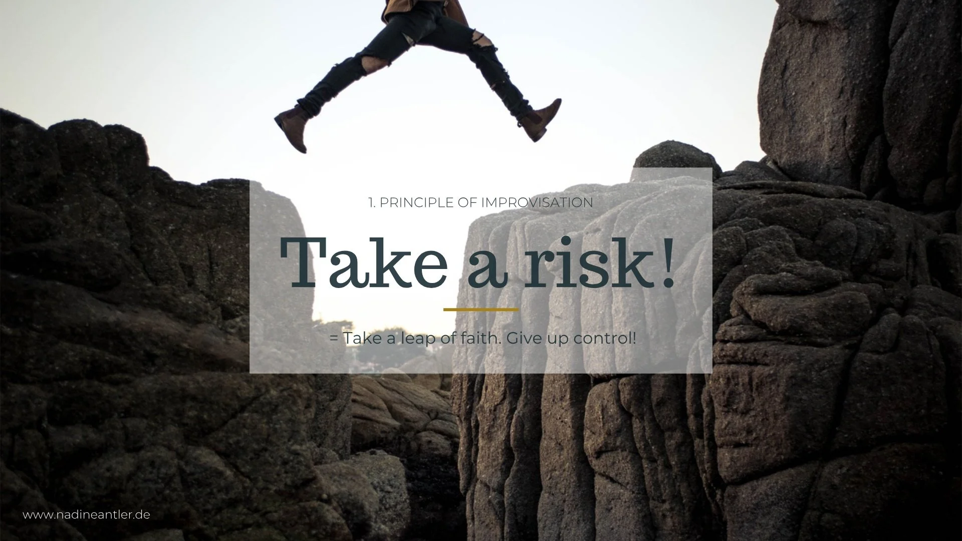 Suprise yourself - Storytelling Symposium - Slide 1.jpeg