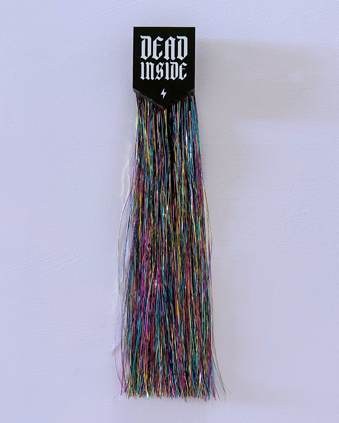 Tamara Scheiwe_Dead Inside_Magnet Brooch_Black with Rainbow_01.png