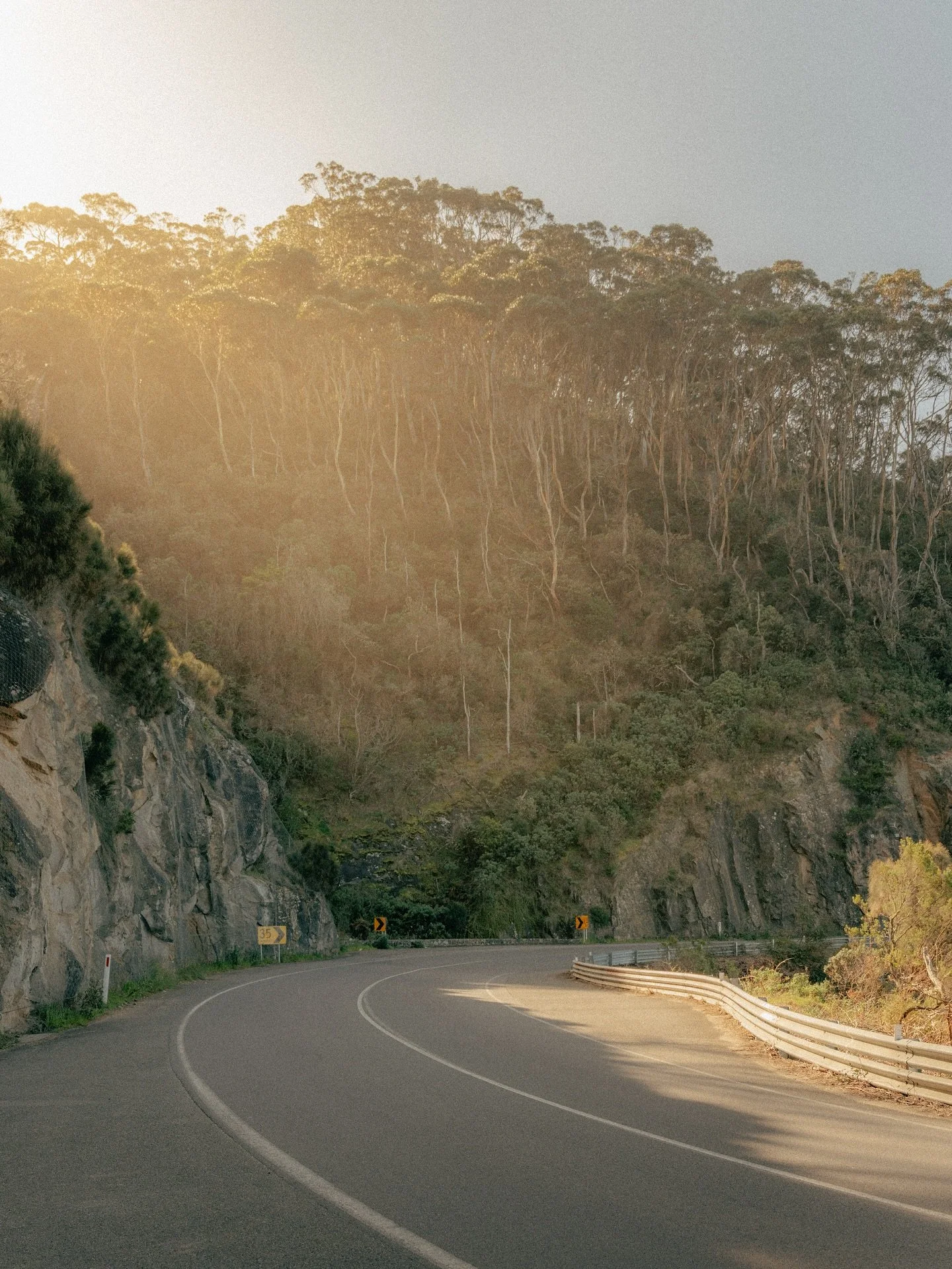 Maybe a few shots from the Great Ocean Road you wouldn’t typically capture 📸🤷‍♂️
Shot on the Sony A7iv using the Sigma 24-70mm f/2.8. 
#greatoceanroadtrip