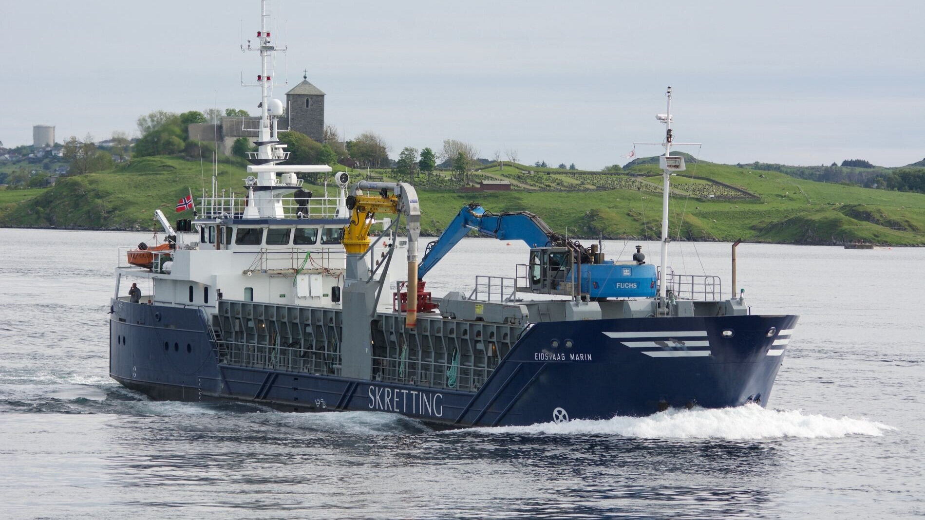 M/S "Eidsvaag Marin" - Bulk/Self-unloading vessel