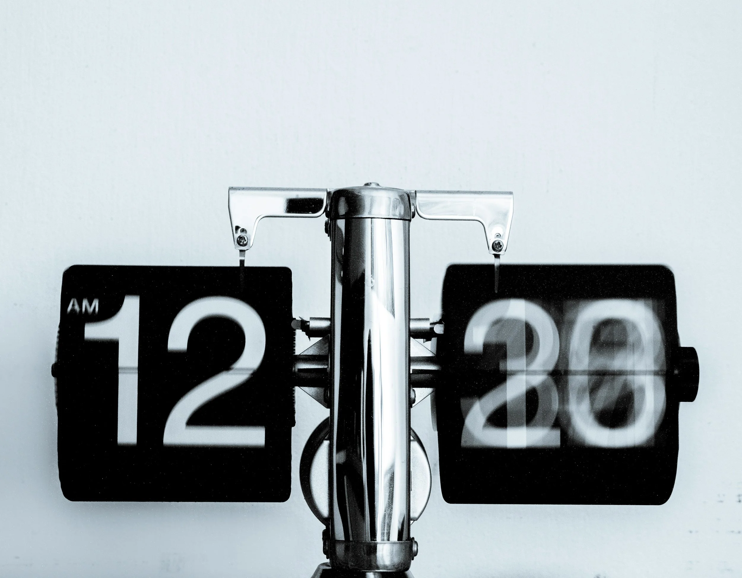 When is the best time for SMEs to file a patent application?
