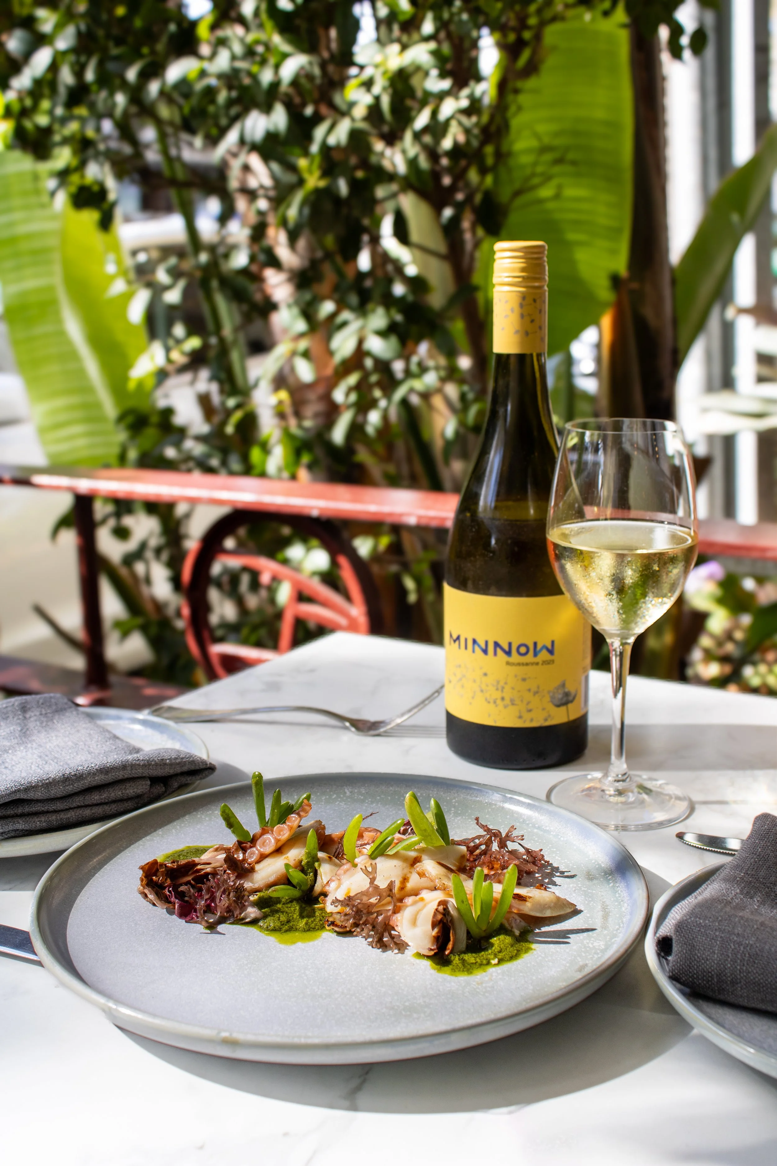 White Retro Desk lamp on wooden stool