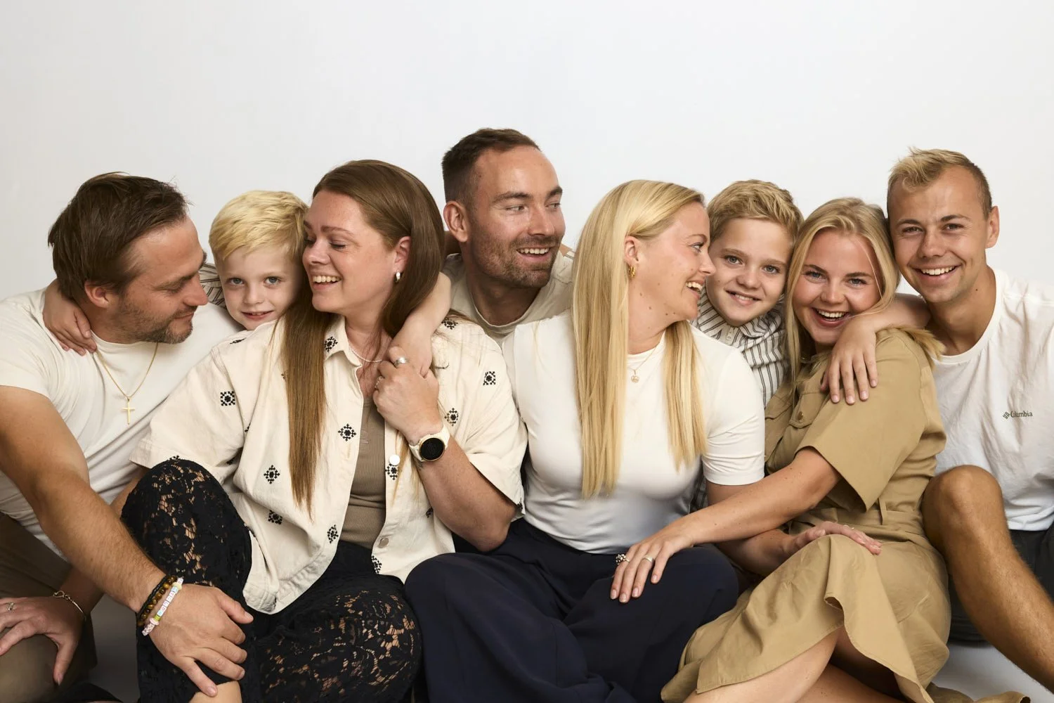 2025_08_17_Mette_Fam.portræt0049.jpg