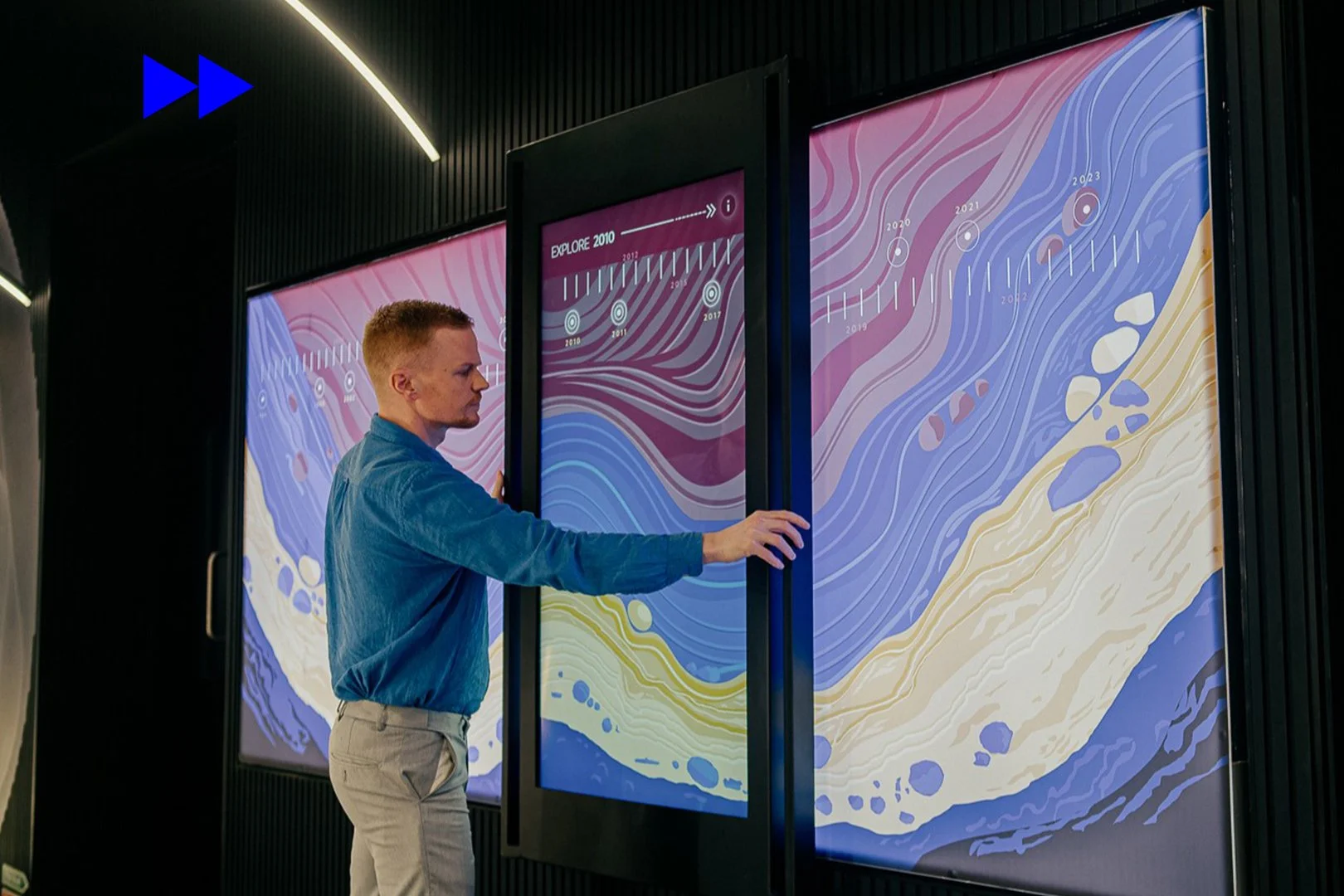 A Couple of Cool Kinetic Digital Display Ideas…