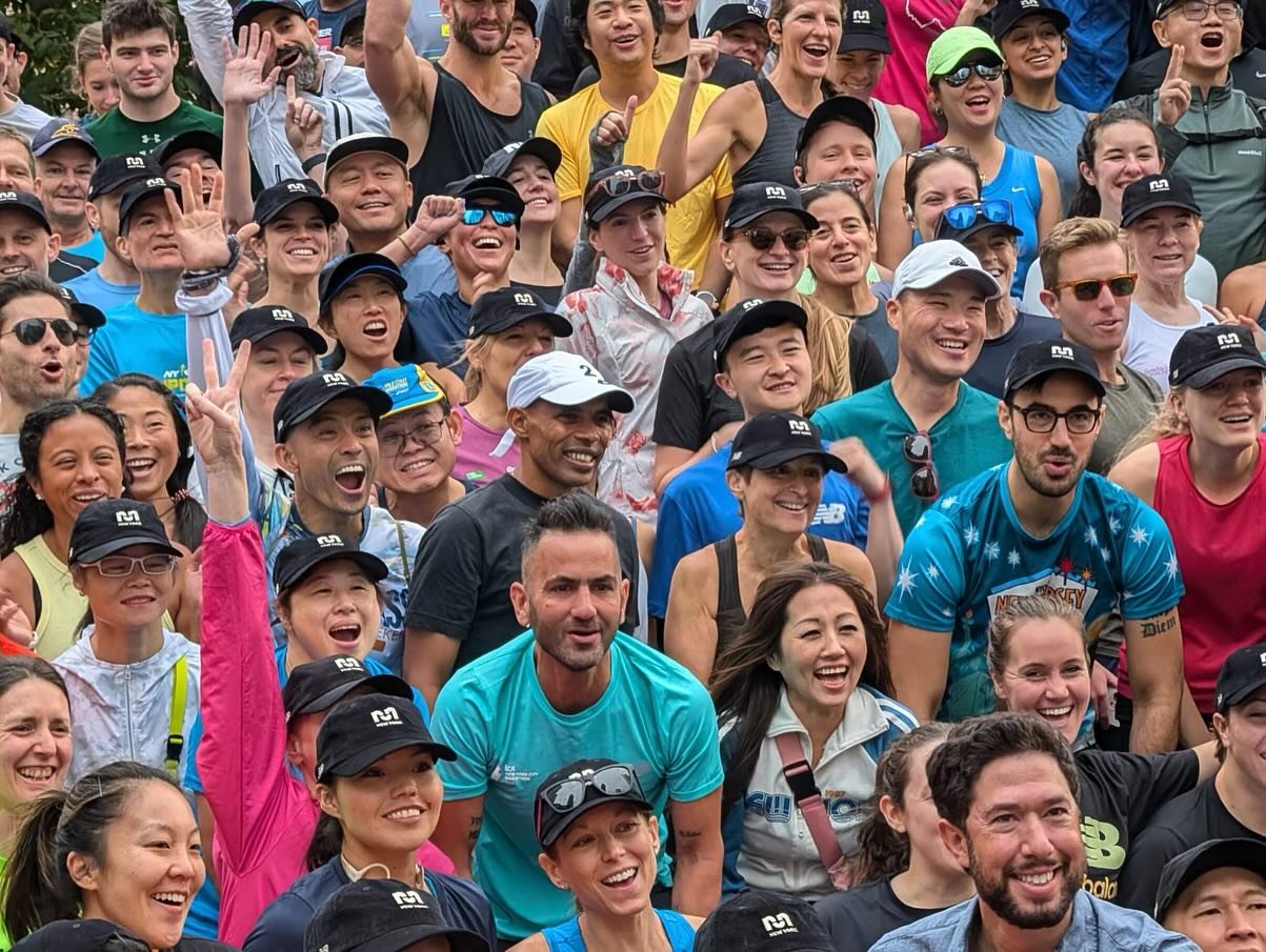 One of my favorite things I get to do when taking part in these world class marathon events, is without a doubt the shakeout runs. Of course, the run is great and why we are all there, but it is the stories of the runners and the many wonderful conve