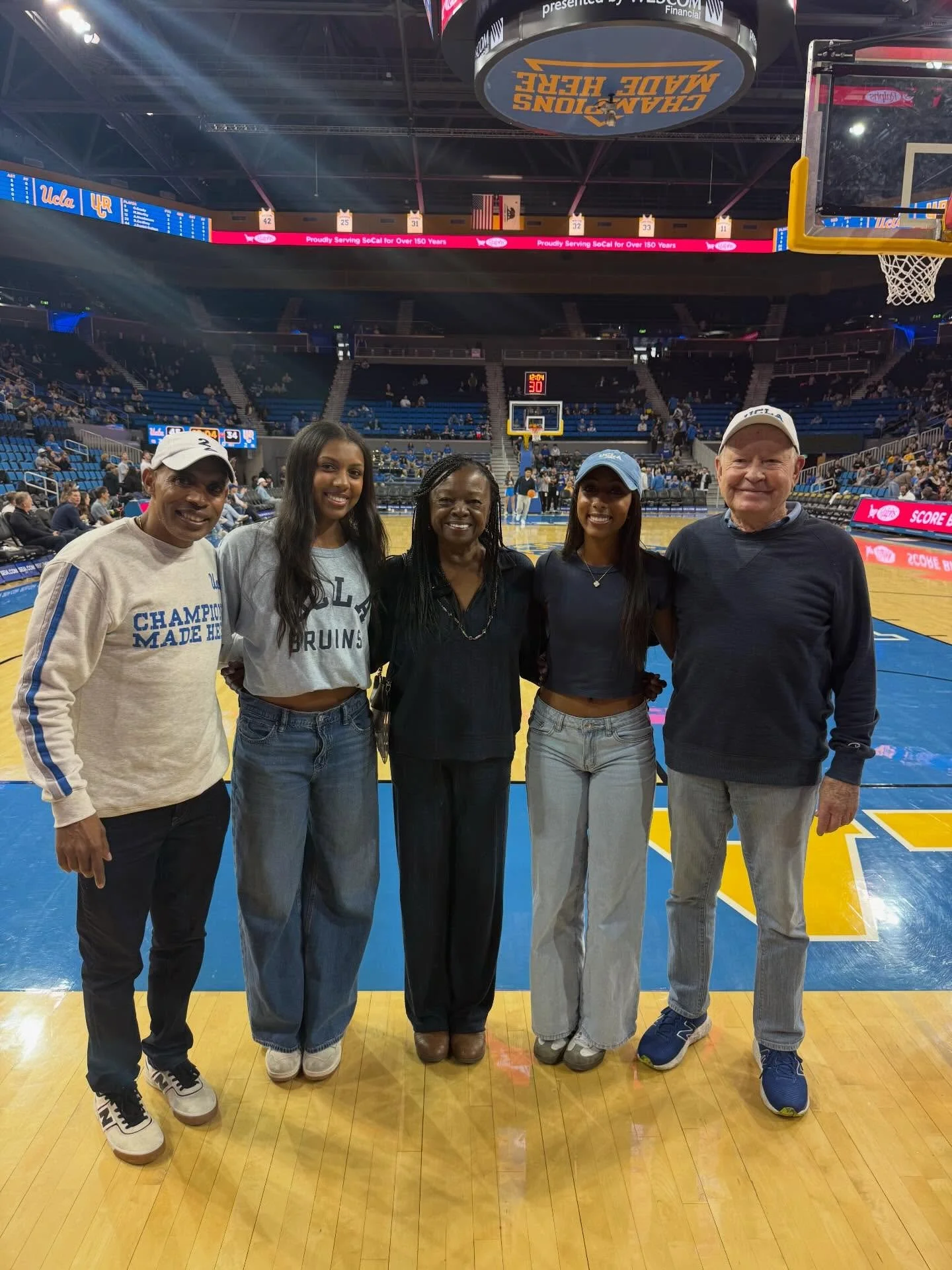Thank you to Doug and @uclambb for a wonderful basketball game experience with my daughters @yohanarussomm, @fiyorirussomm, and my long time coach Bob Larsen &amp; Martha Watson.

I appreciate the first class experience and court-side seats.&nbsp;Con