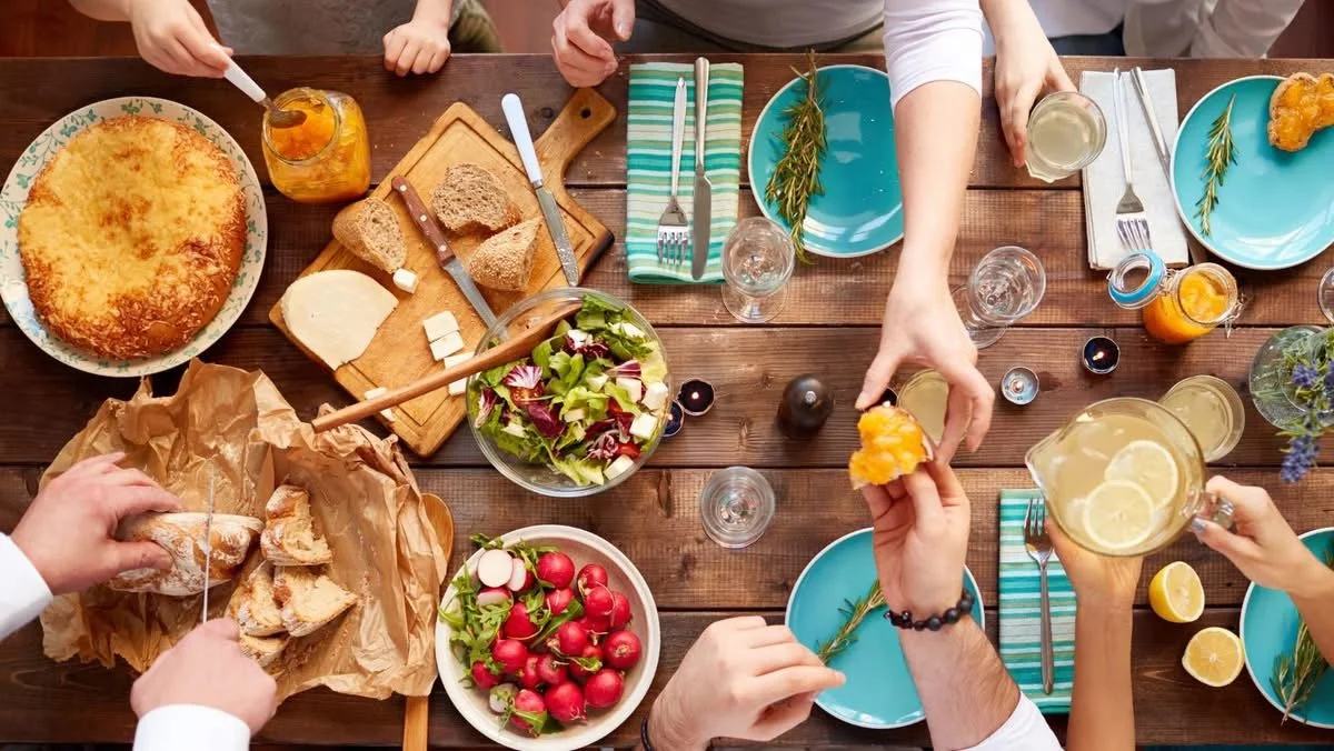table gathering