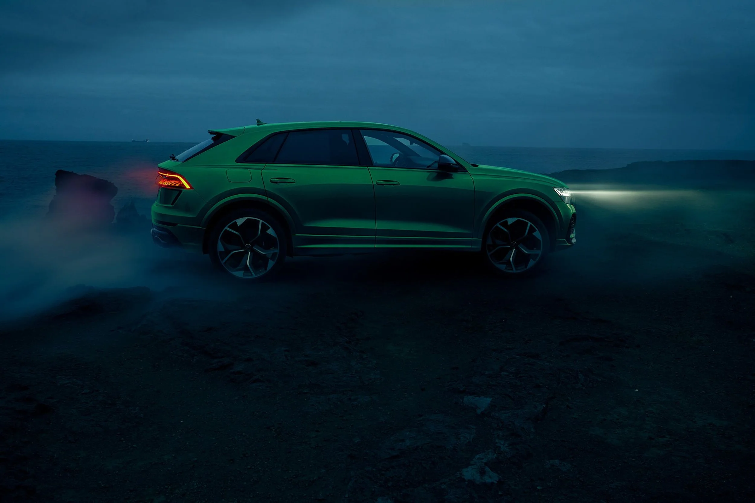 AUDI_RSQ8_HM-WEB_12.jpg