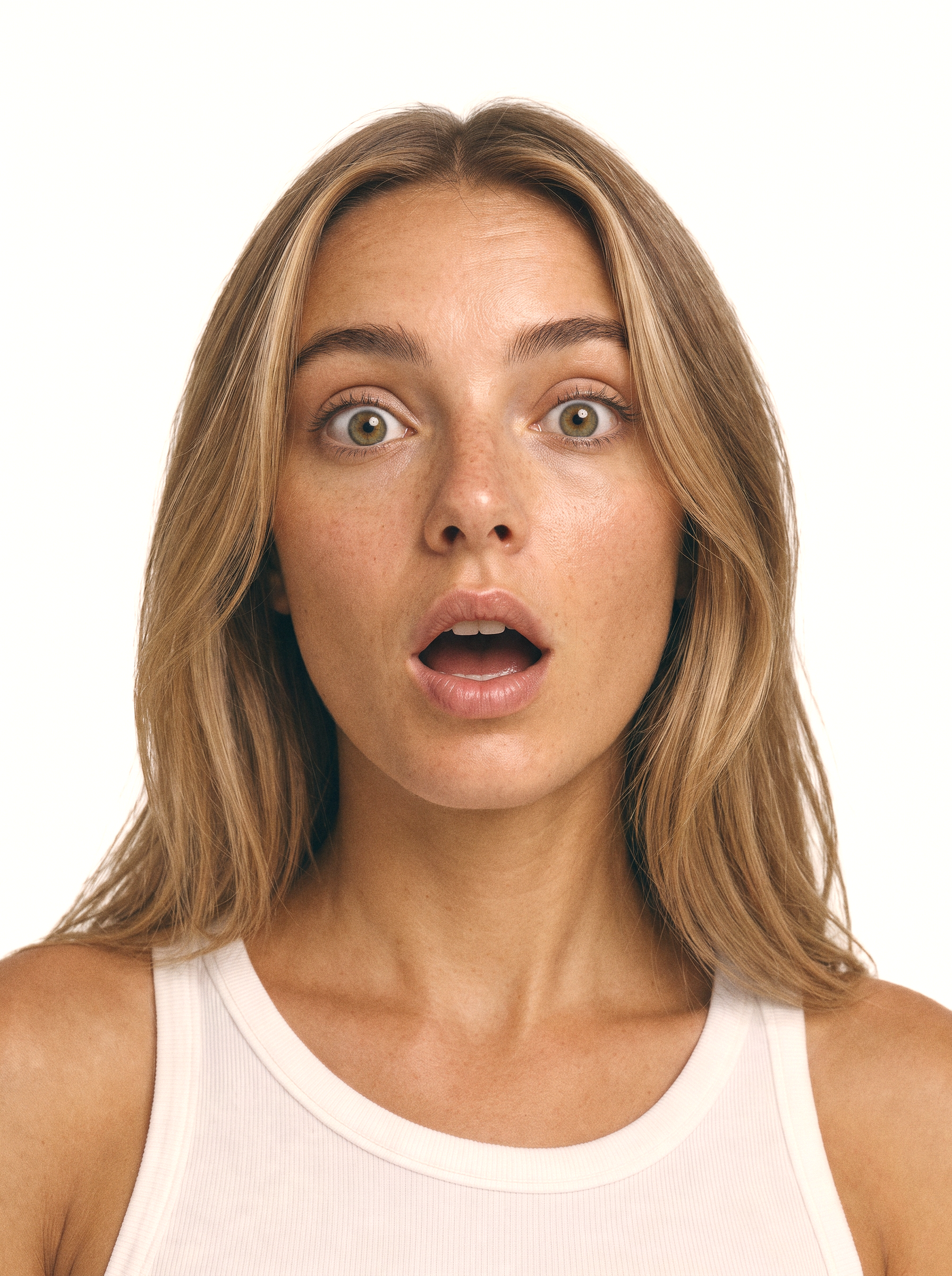 Gesicht_Portra 400 Grain_2026-08-25_19-33-41.png