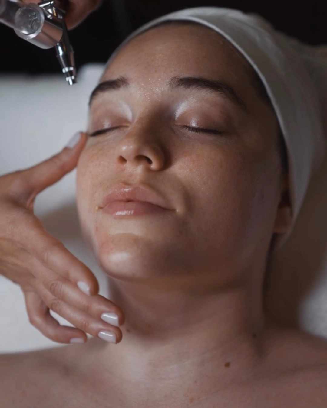 Can You Slow Visible Aging Without Surgery or Intense Treatments?