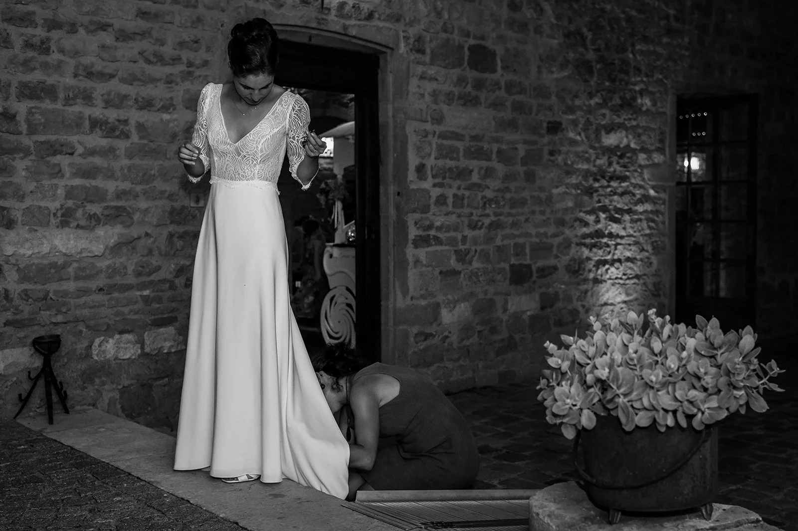 robe-mariee-retouche-soiree-chateau-du-sou.jpg