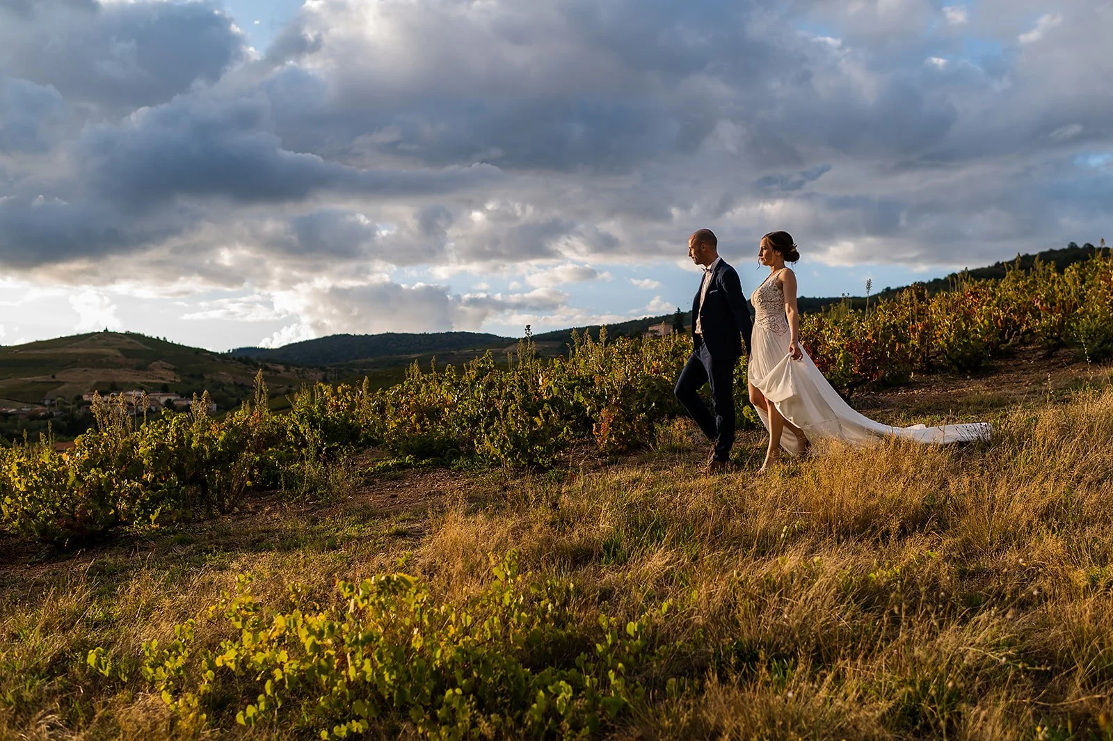 MARIAGE BEAUJOLAIS  CEREMONIE LAIQUE