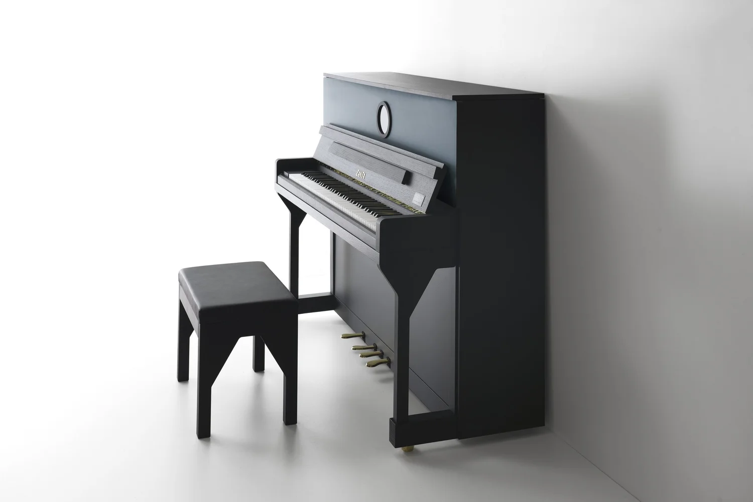 Lorenzo Palmeri Nemo upright piano for Zanta