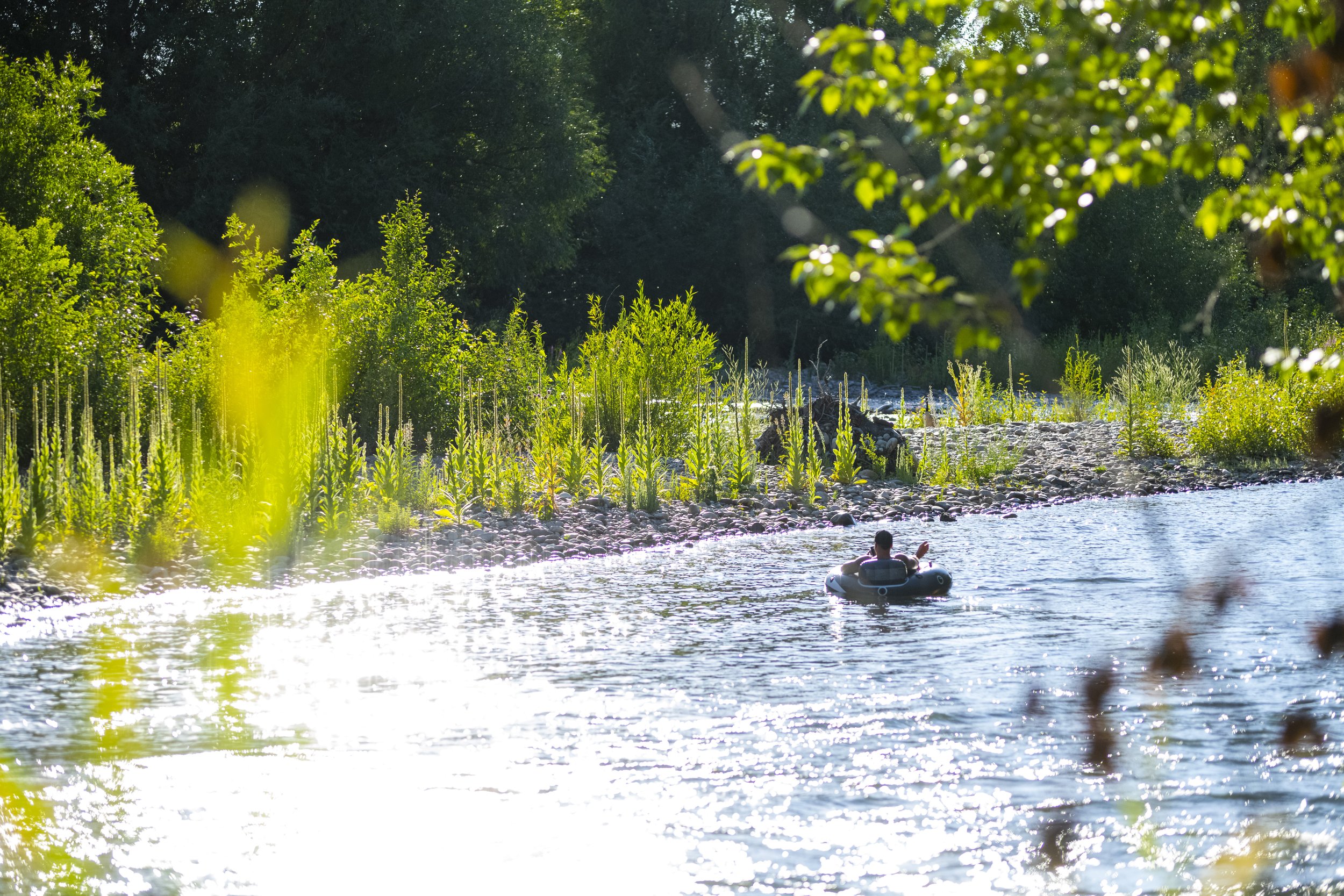 tuber floating the boise river