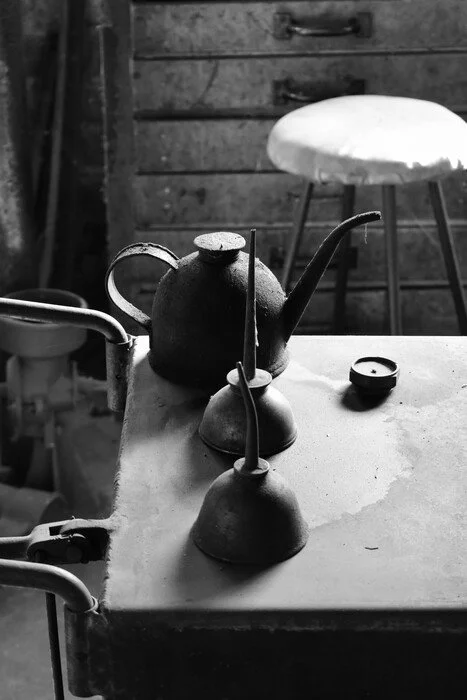 Oil Cans & Kettle
