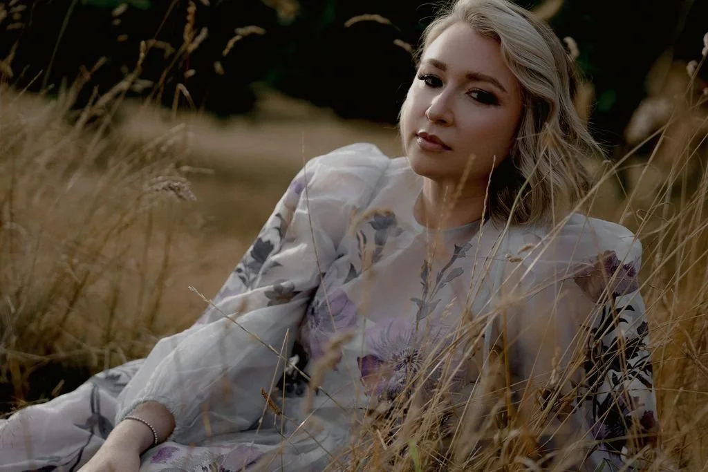 Ainsley Hamill with Sam Kelly &amp; Toby Shear