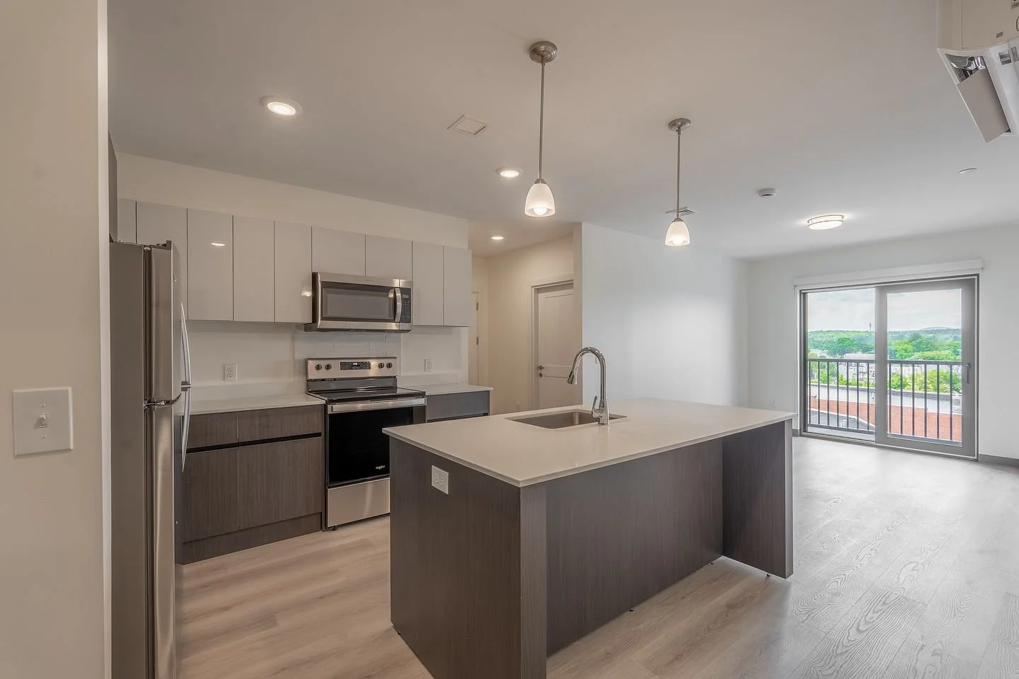 Luxury living in downtown Rochester, NH! This 2-bed, 2-bath rental features stainless steel appliances, in-unit washer/dryer, and a charming Juliet balcony. Experience urban elegance at its finest! Quick online application process and flexible move-i