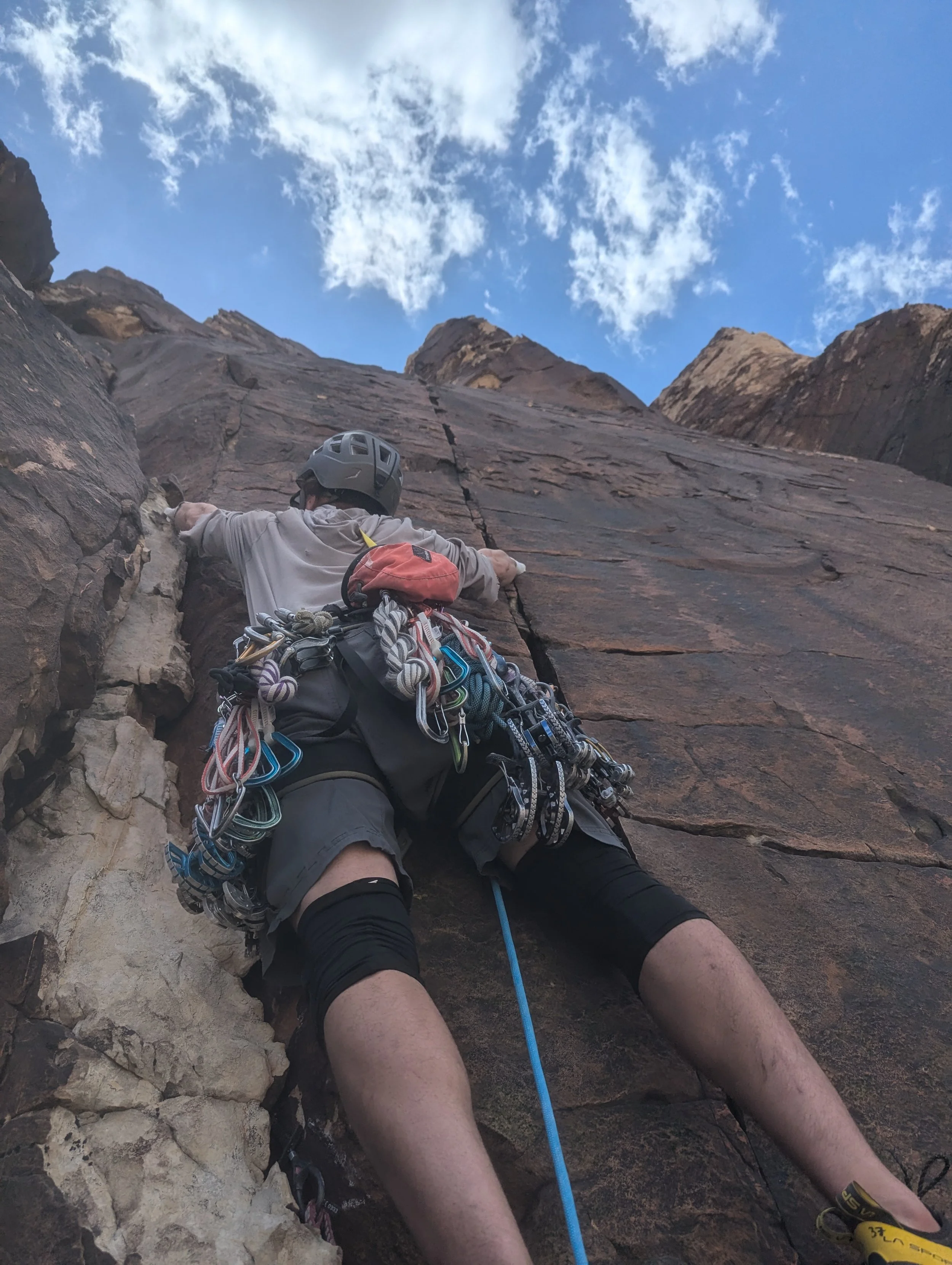 Magician’s Hat 5.9, Illusion Crags