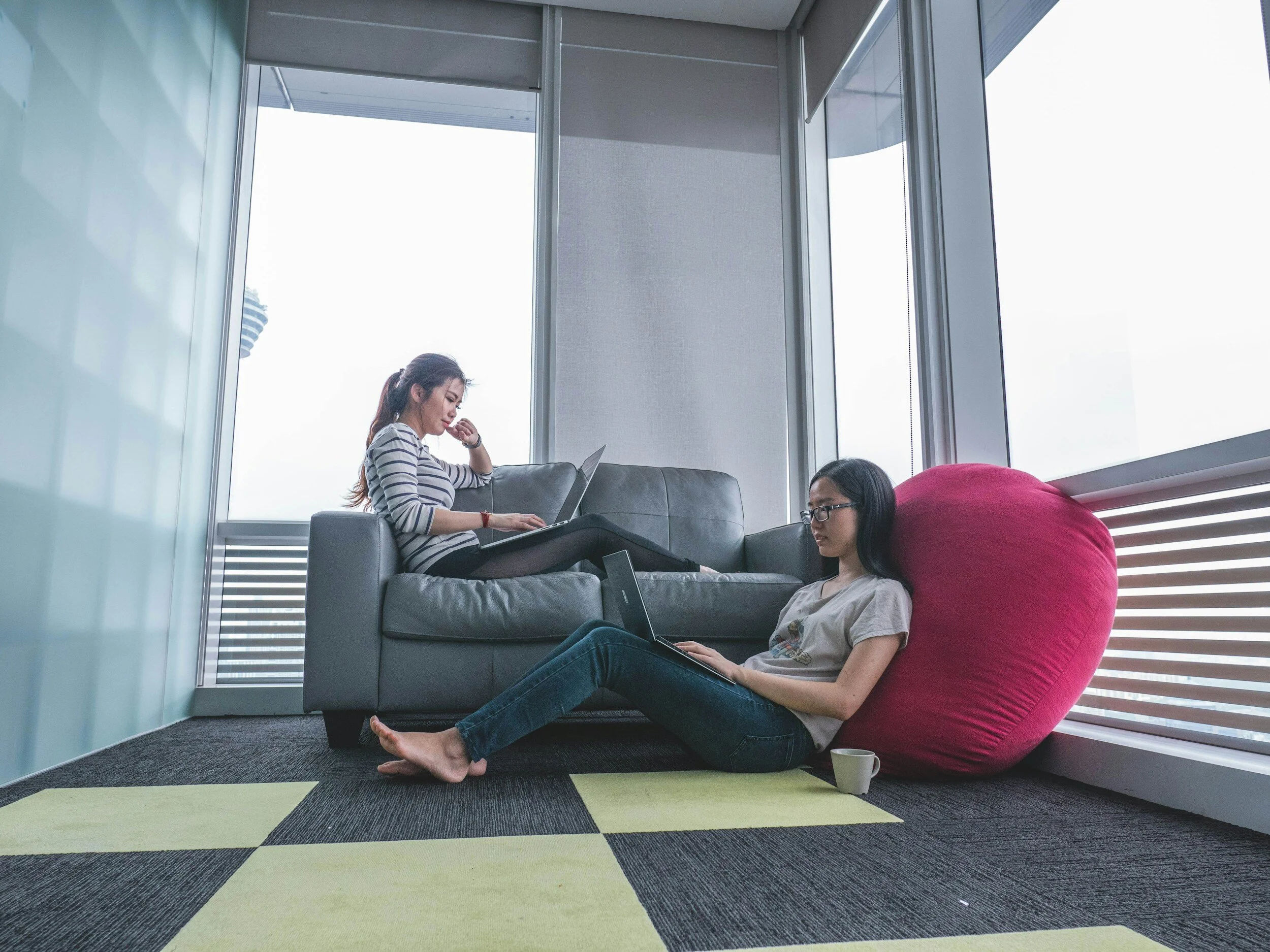 Mindfulness Practices for Stress Reduction in the Workplace