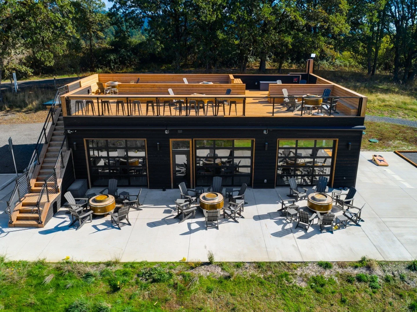 New Member: @blackdogvineyard ✨🐾

Black Dog Vineyard pairs scenic vineyard views with 20 different wines in the tasting room, including delicate pinot noir, crisp whites, sparkling, ros&eacute;, and big reds (cabernet franc, merlot, cabernet sauvign