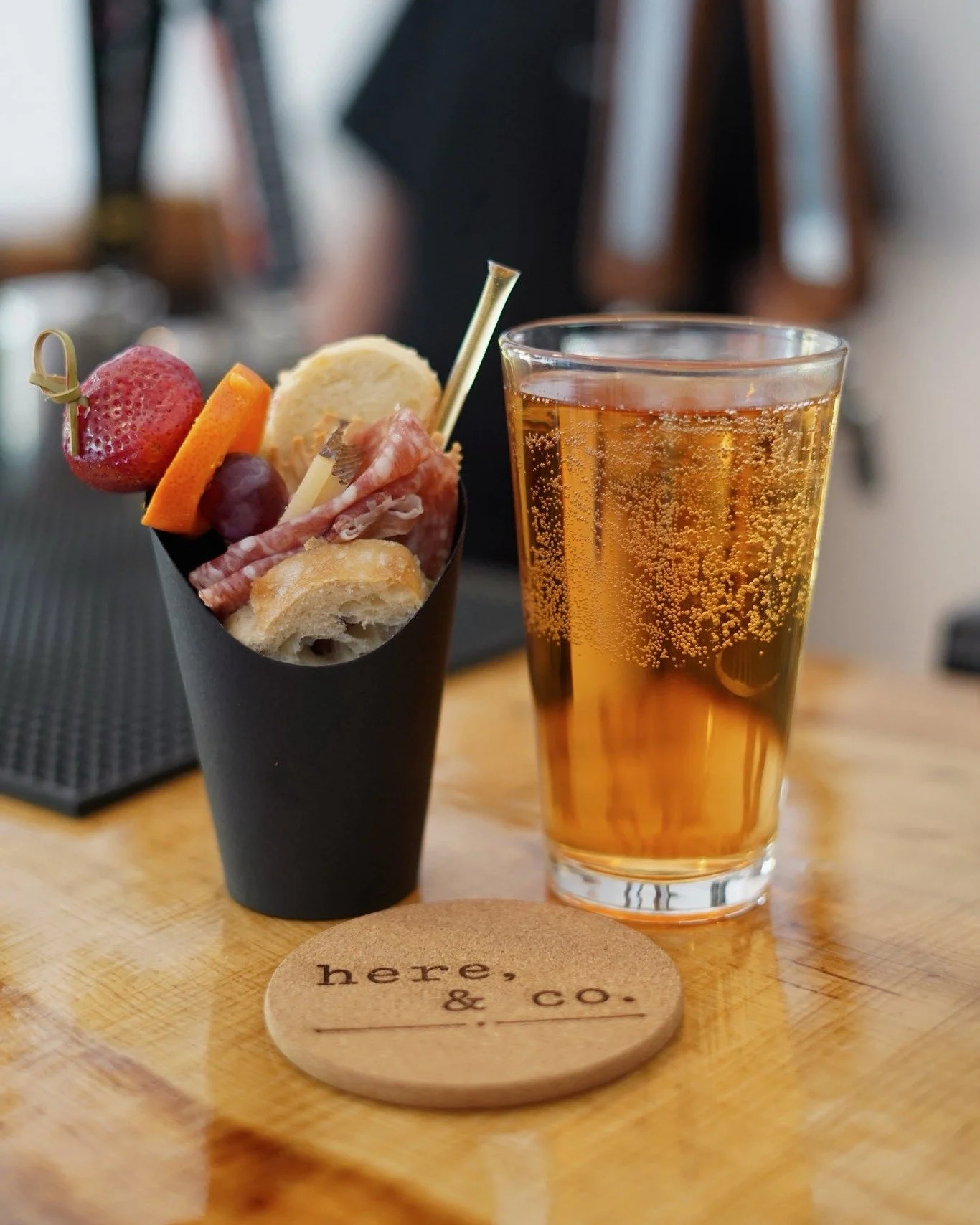 There's a new fun spot in Yamhill, @here.yamhill 🥂 Pouring beer, wine, and cider alongside a rotating lineup of snacks, it&rsquo;s an easy place to settle in for an afternoon or meet up with friends. They&rsquo;re open Wednesday through Sunday, with