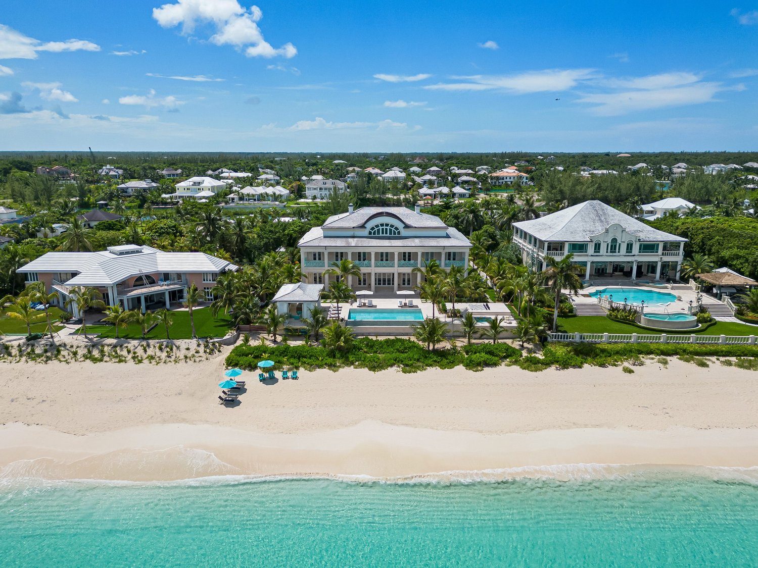 Private luxury villa in Nassau