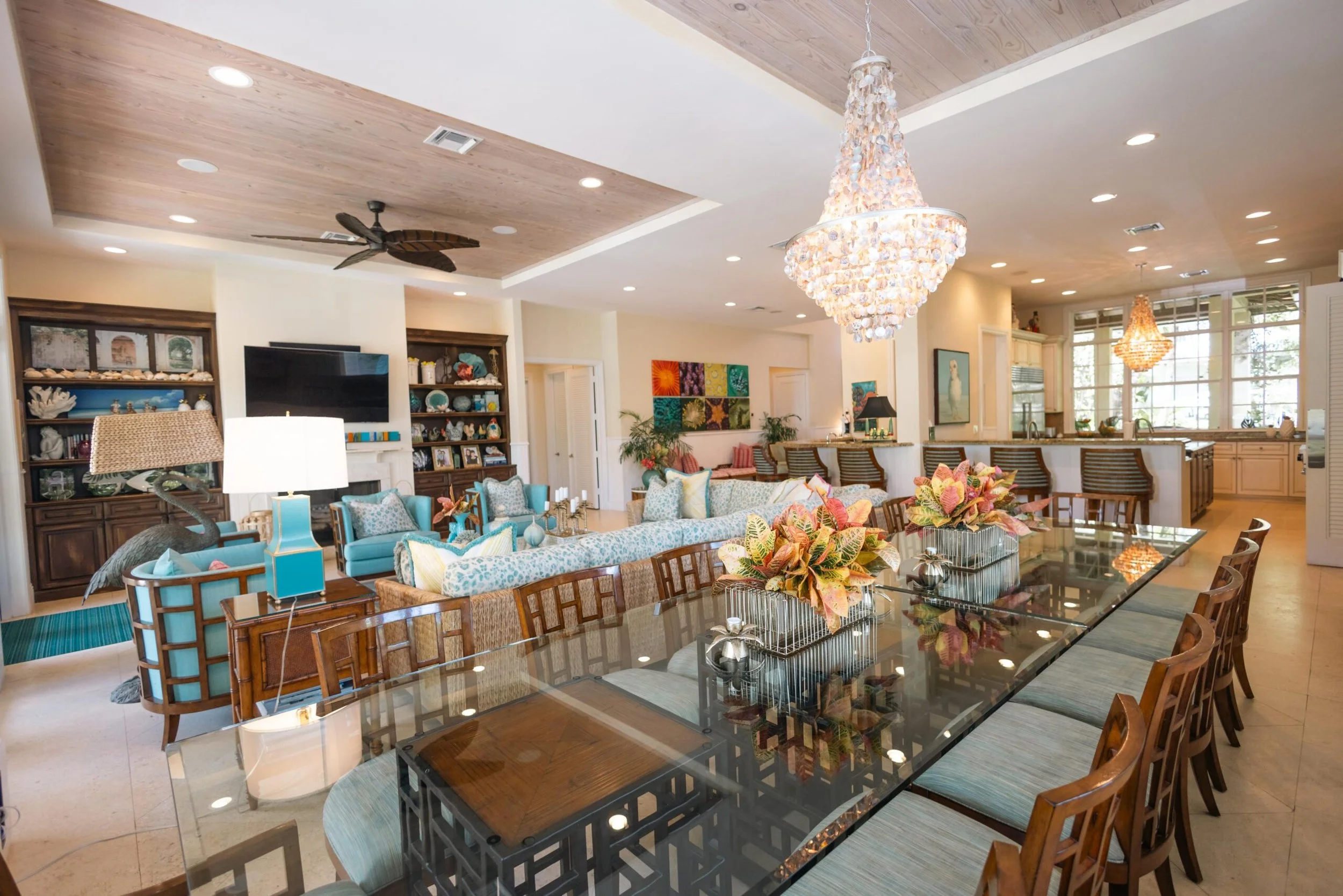 Villa Lignum-Kitchen:Dining.jpg