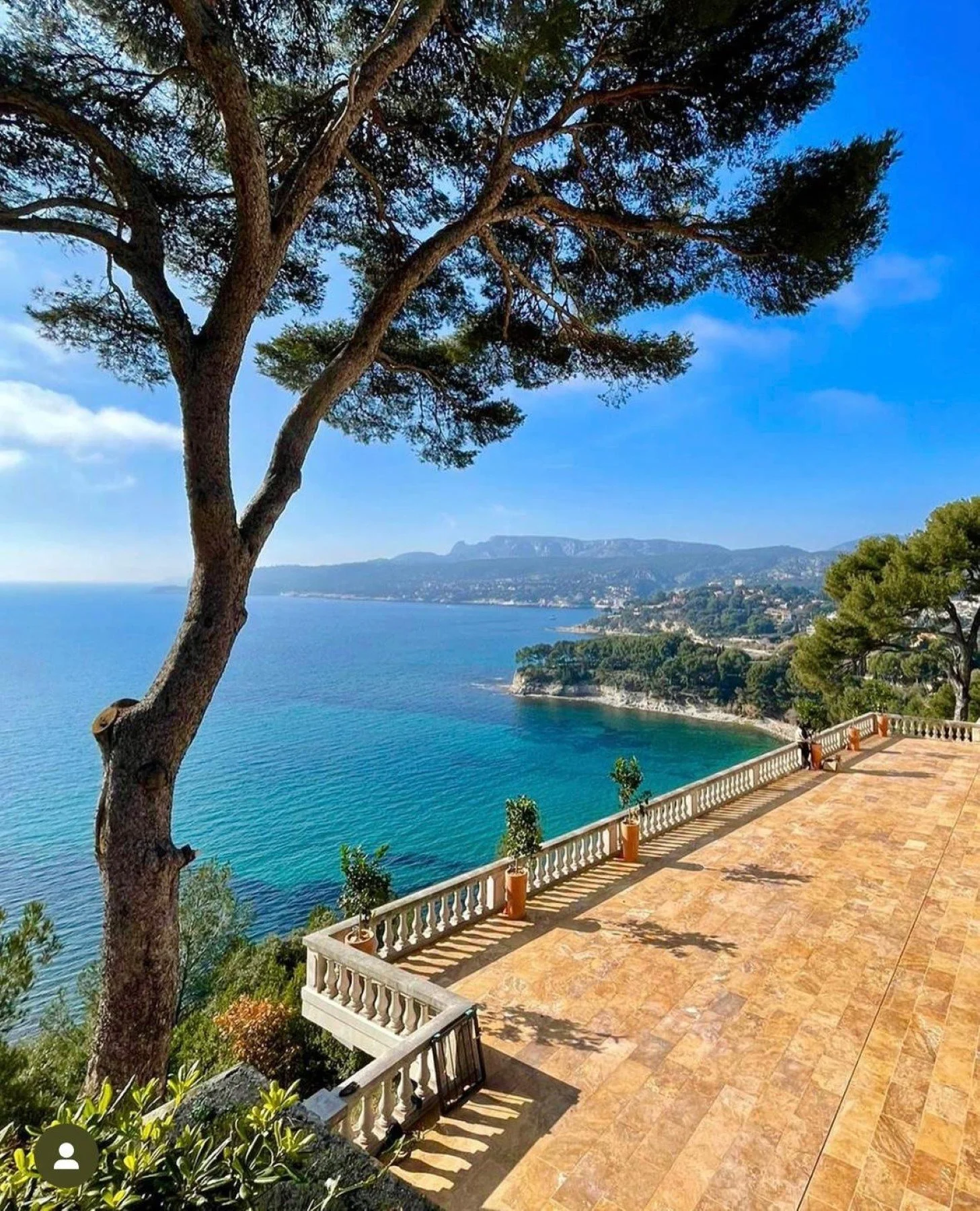 Villa-luxe-cassis-Terrace Ocean View.JPG