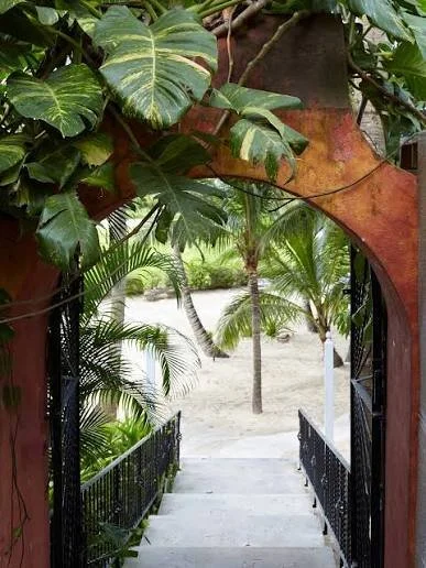 Old Fort Bay Archway