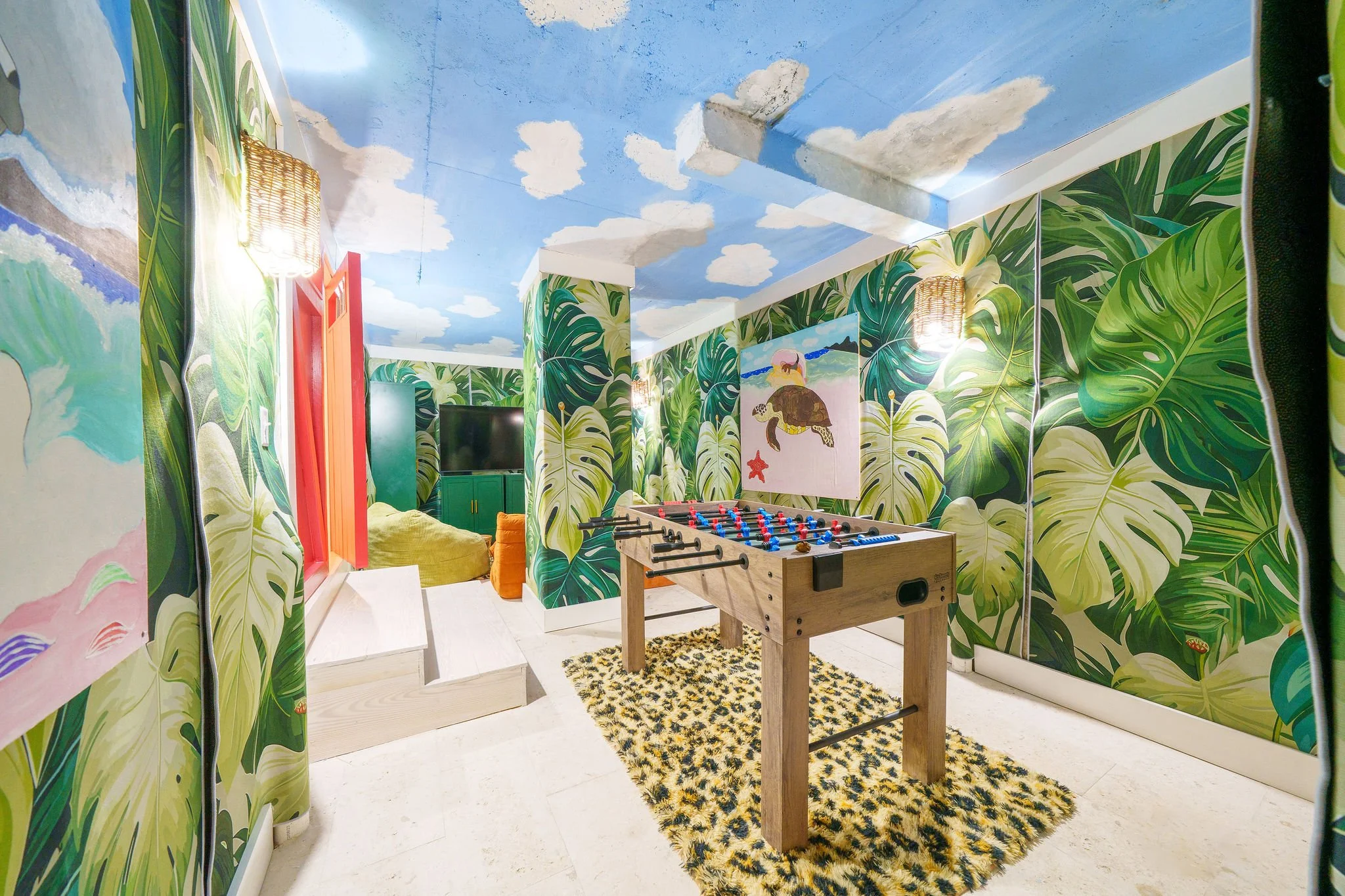 The Crown Villa-Kids Game room.jpg
