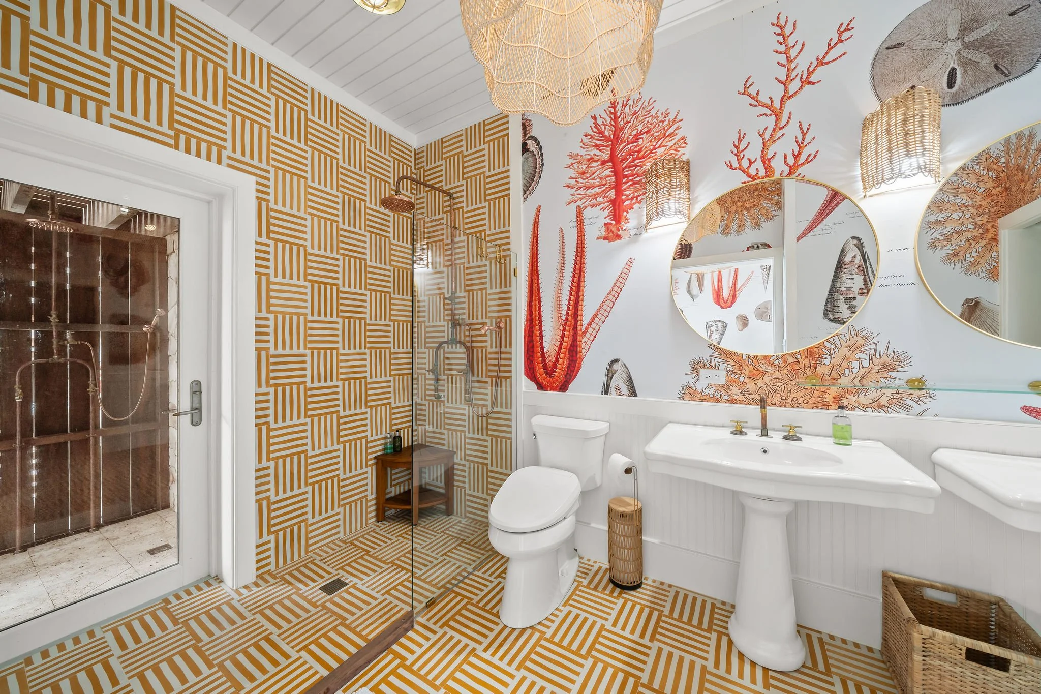 The Crown Villa-Second Primary-bathroom.jpg