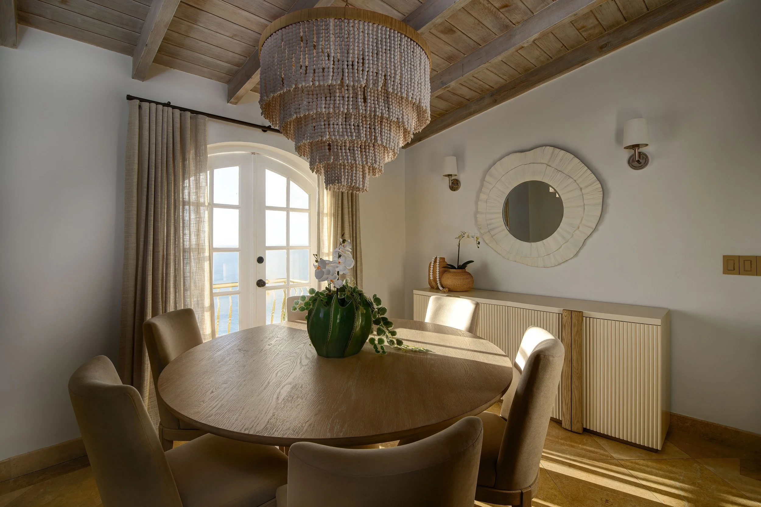 Villa Periwinkle-Dining Room 1.jpg