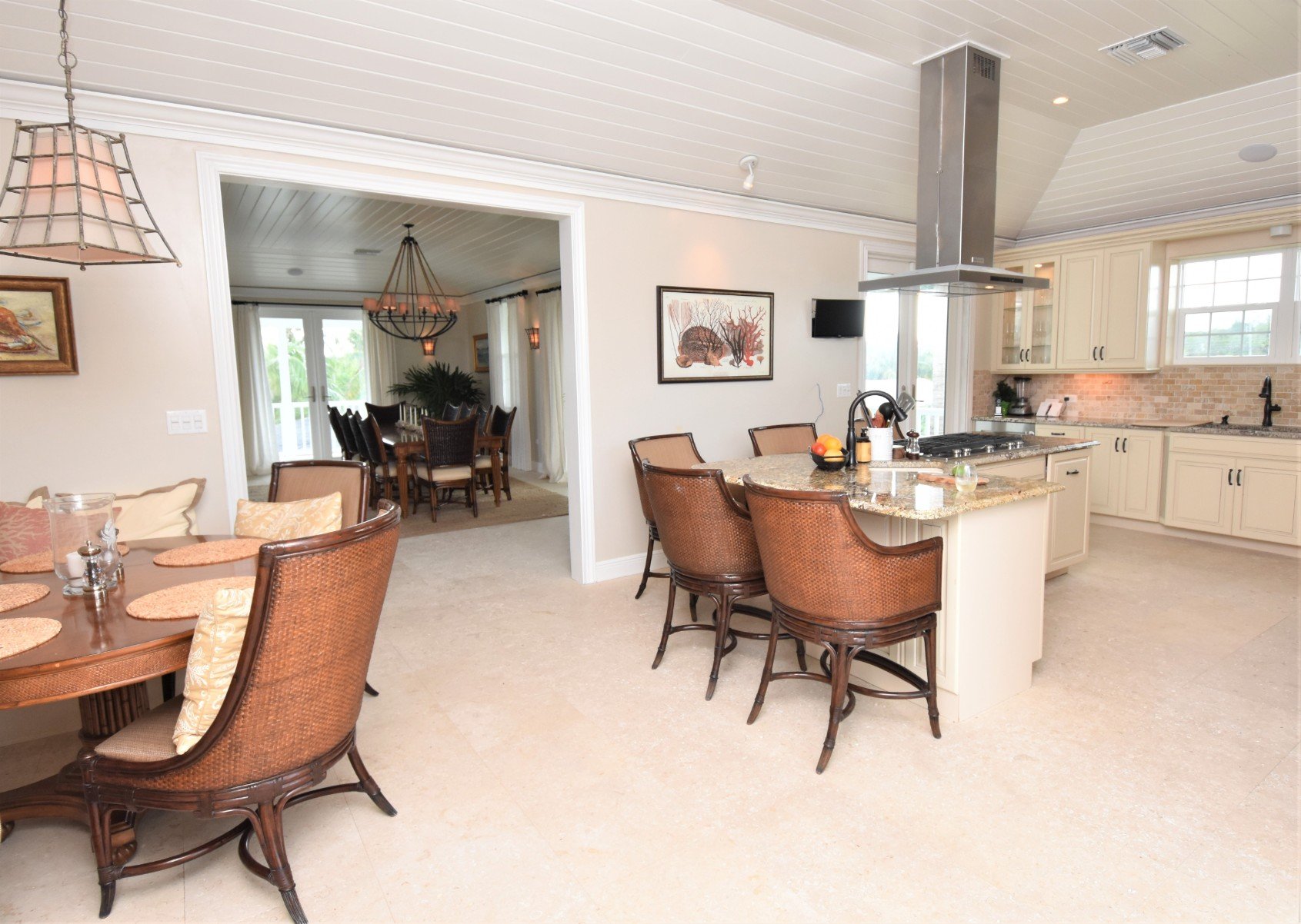 Sand on Hand-Kitchen:Dining.jpg