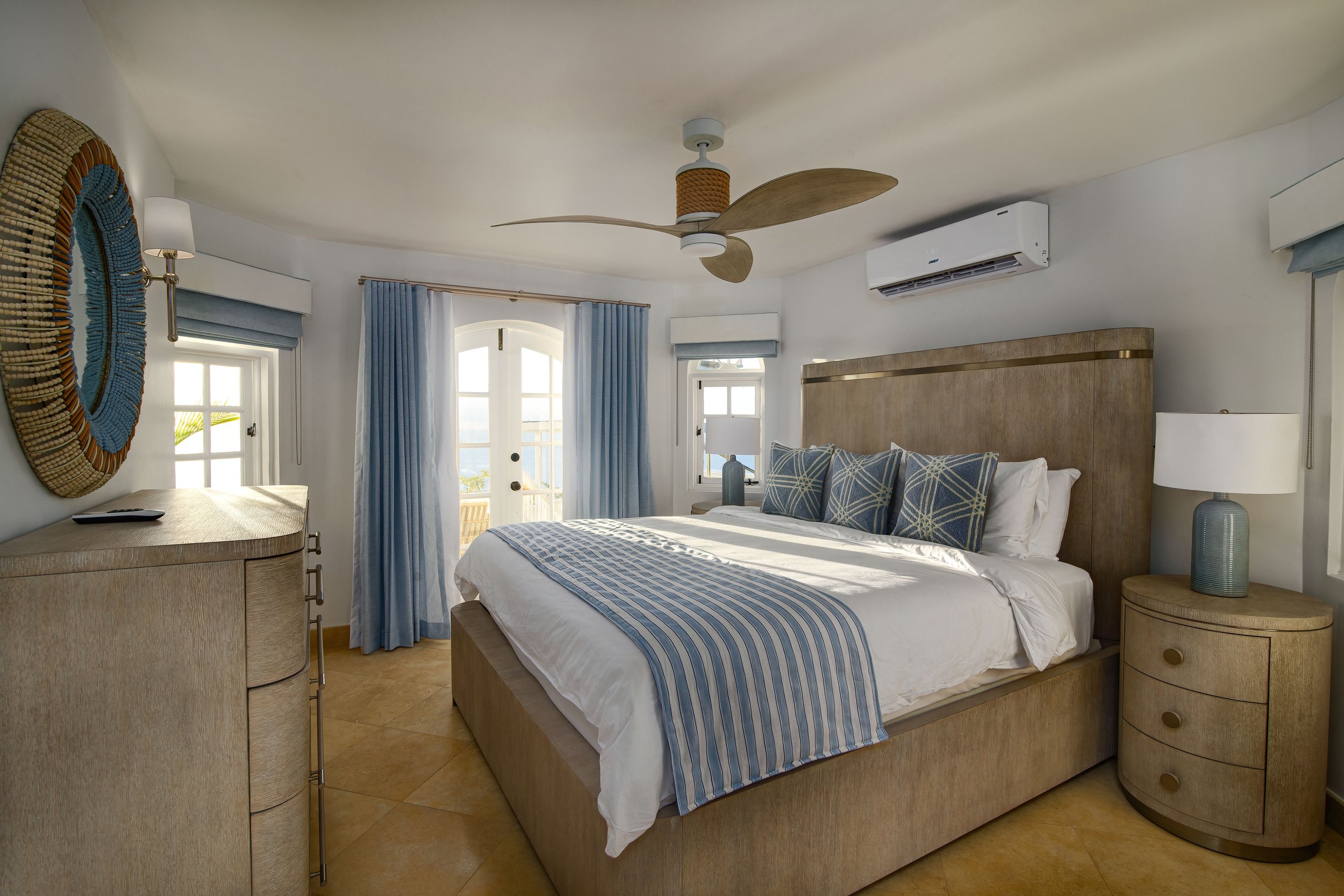 Villa Periwinkle-Bedroom 1.jpg