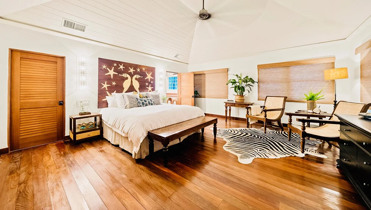 Pink Sands Villa-Guest-House-1.jpg