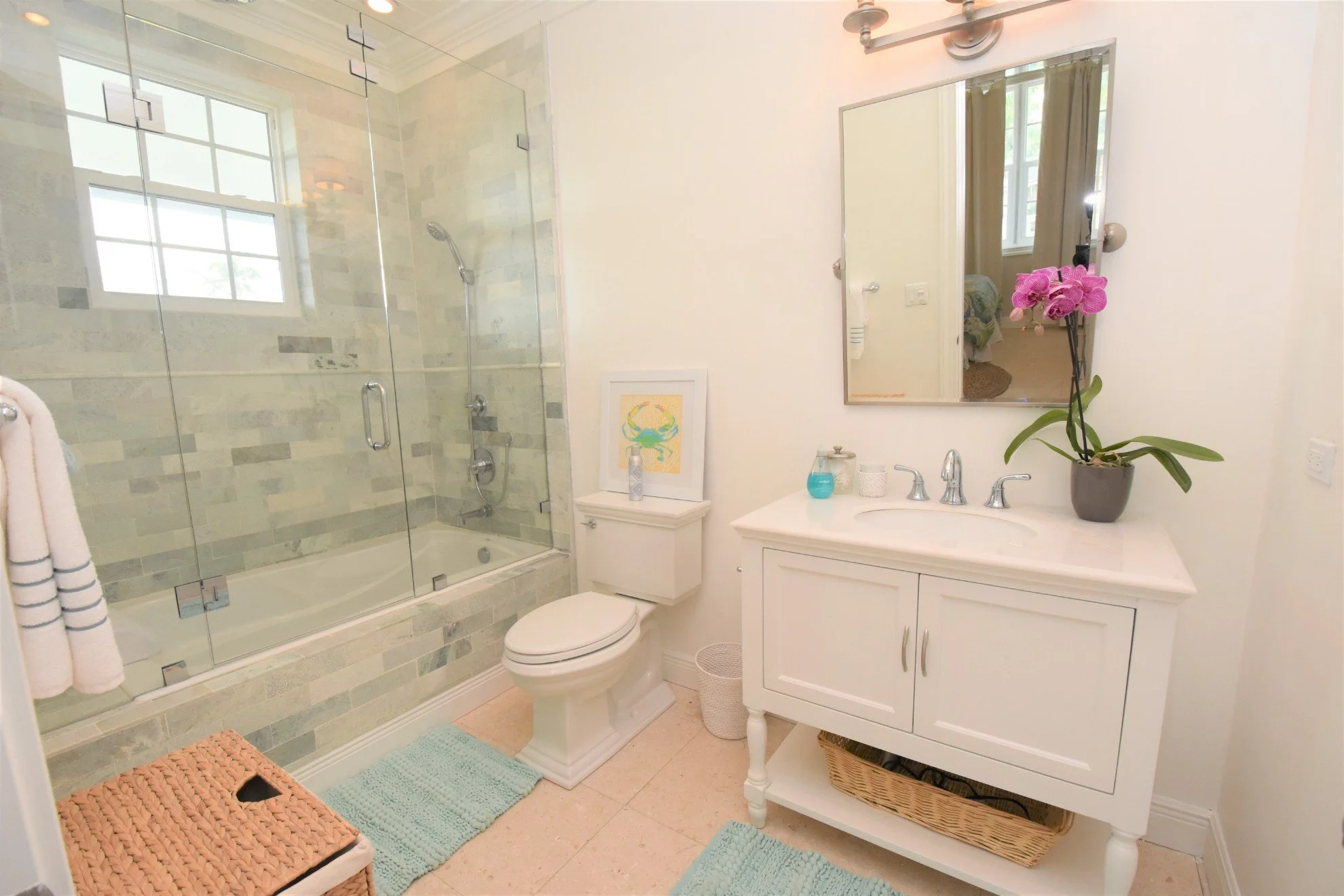 Sand on Hand- Bathroom 2.jpg