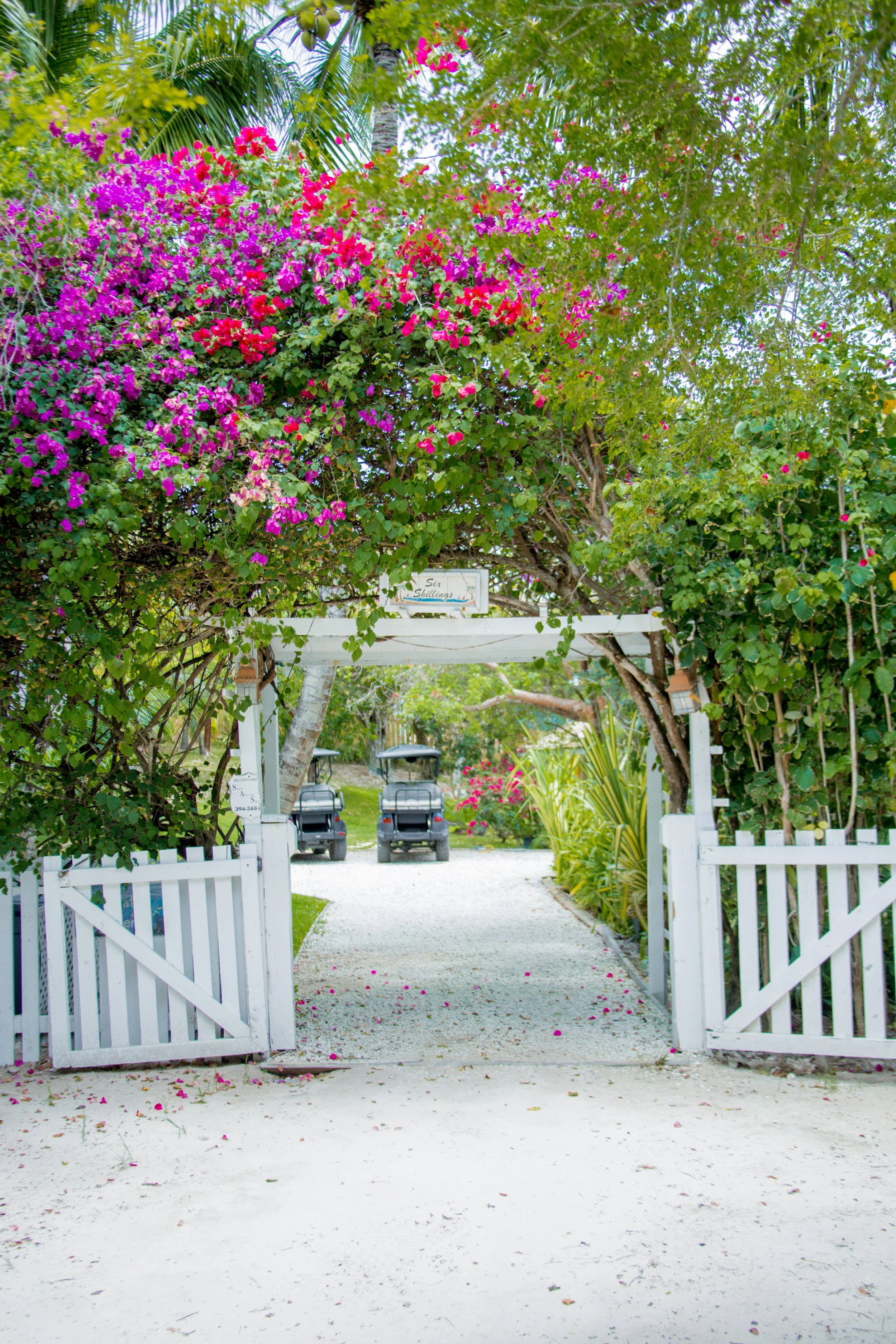 Full Shilling-Entrance.JPG